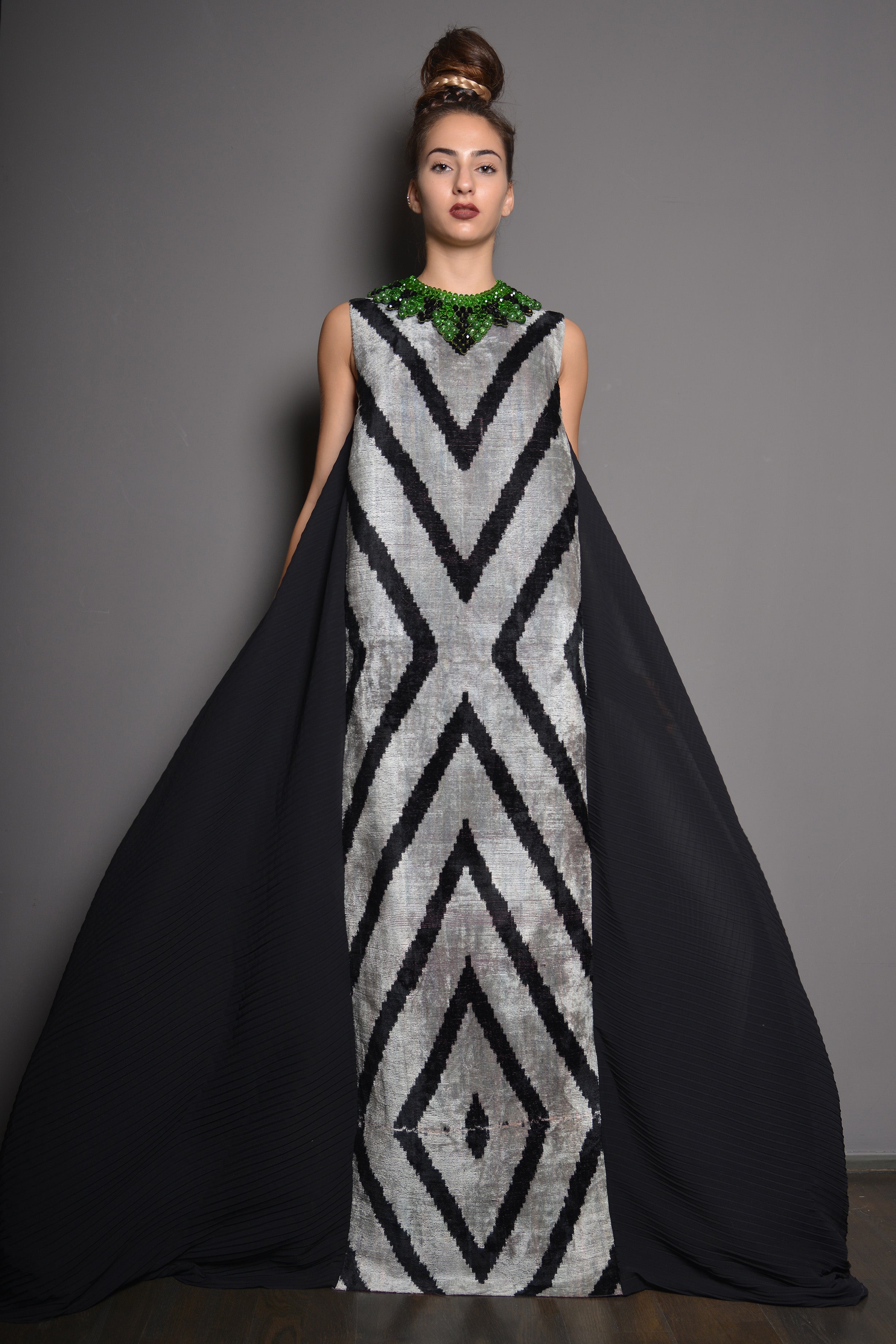 Divine - 33