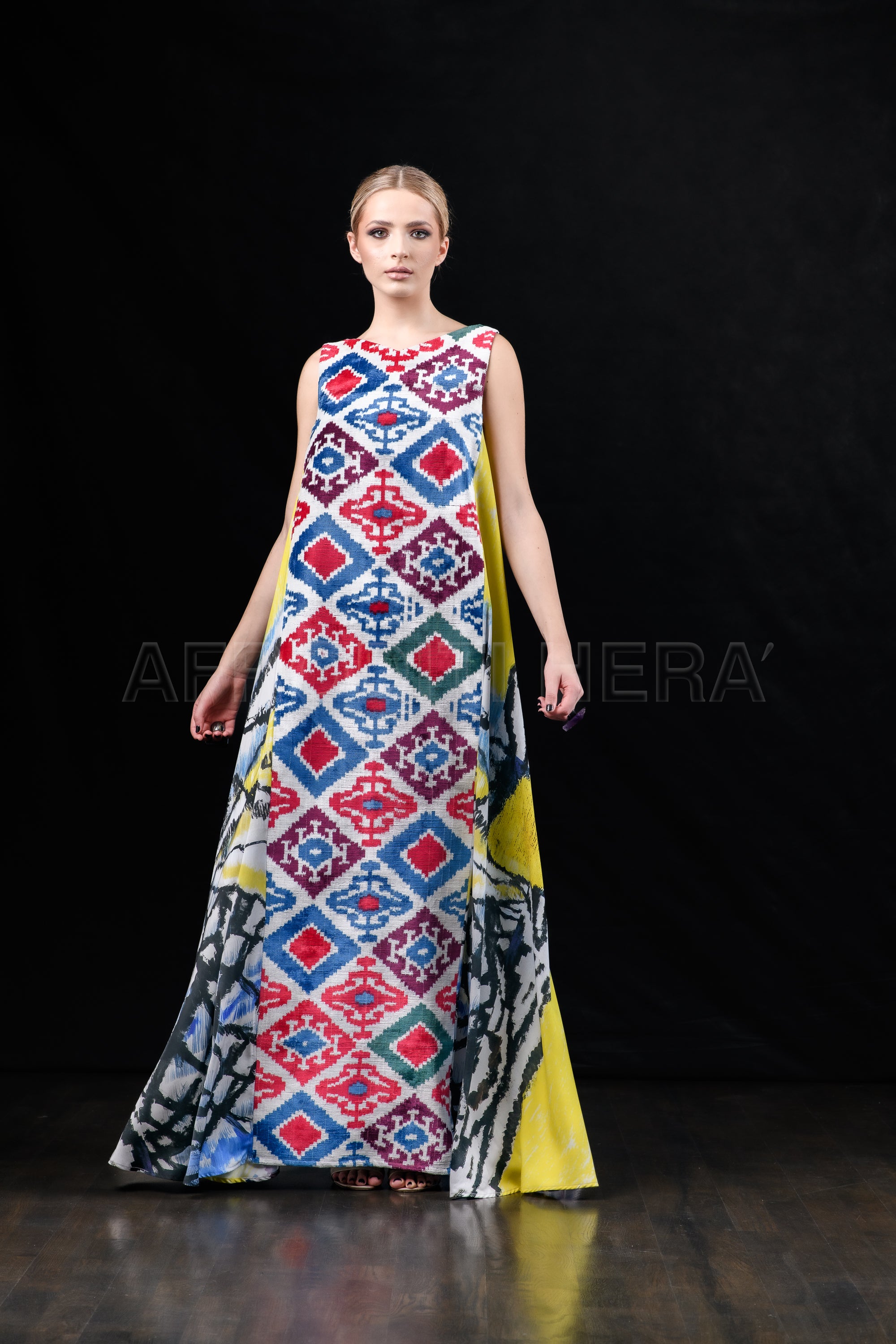 She in the wind - 07 Kaftan Dress
