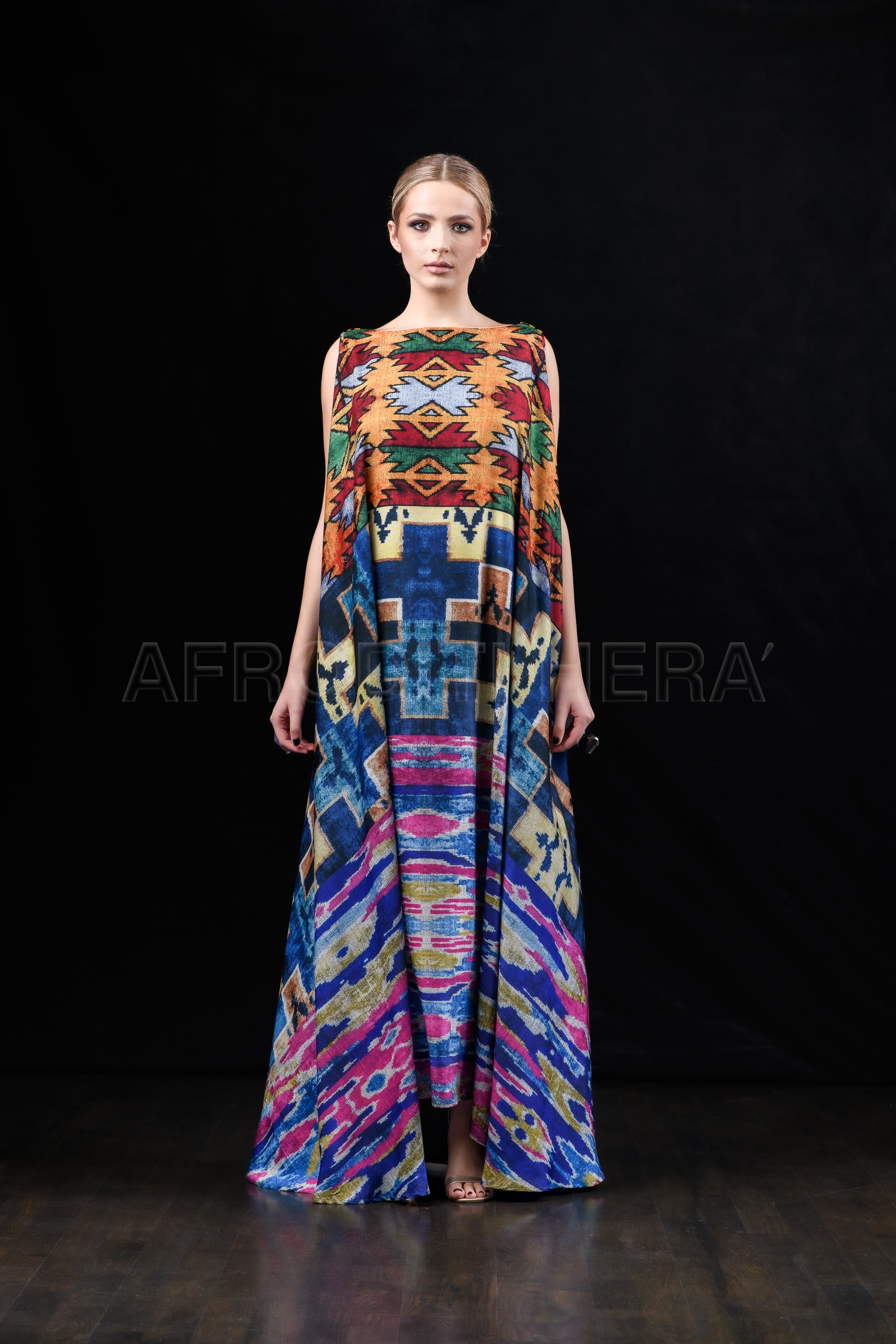 She in the wind - 09 Kaftan Dress
