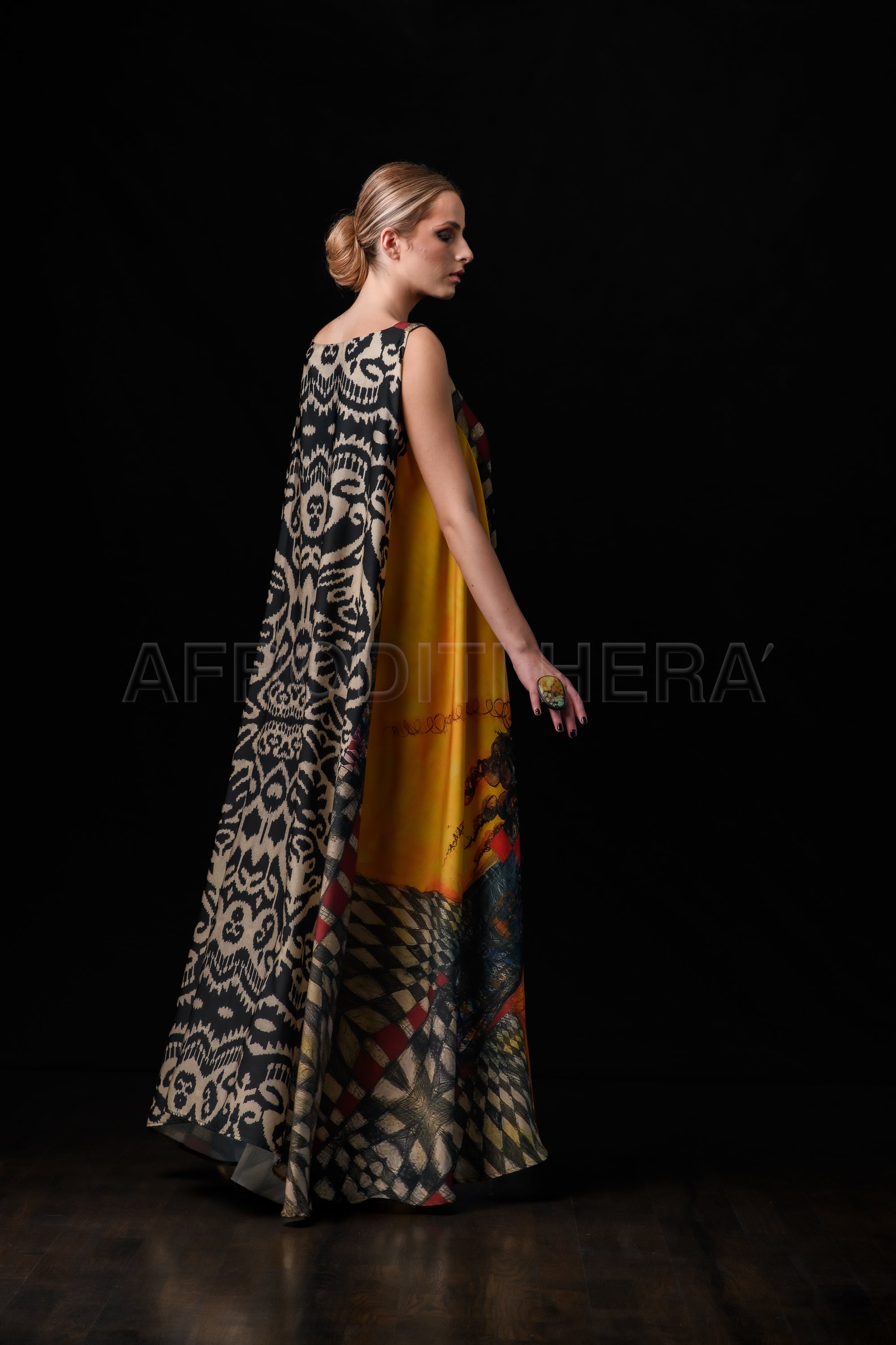 She in the wind - 17 Kaftan Dress