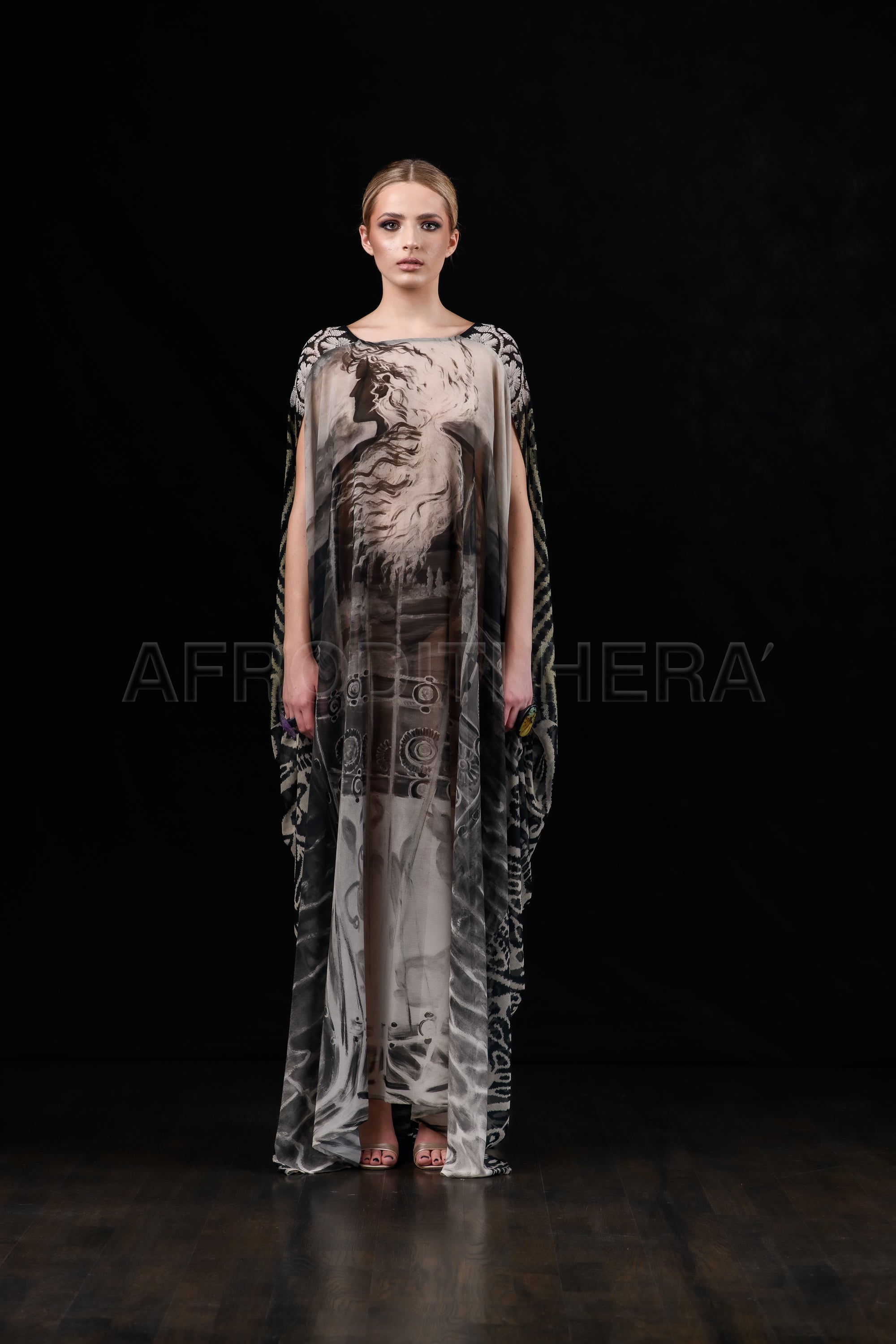 She in the wind - 19 Kaftan Dress