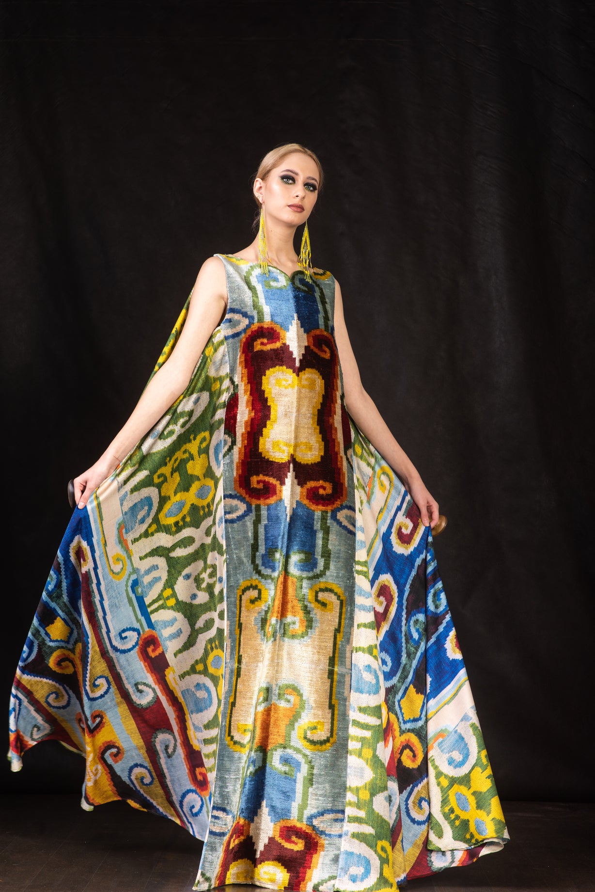 OPTIMISM - 04 KAFTAN DRESS