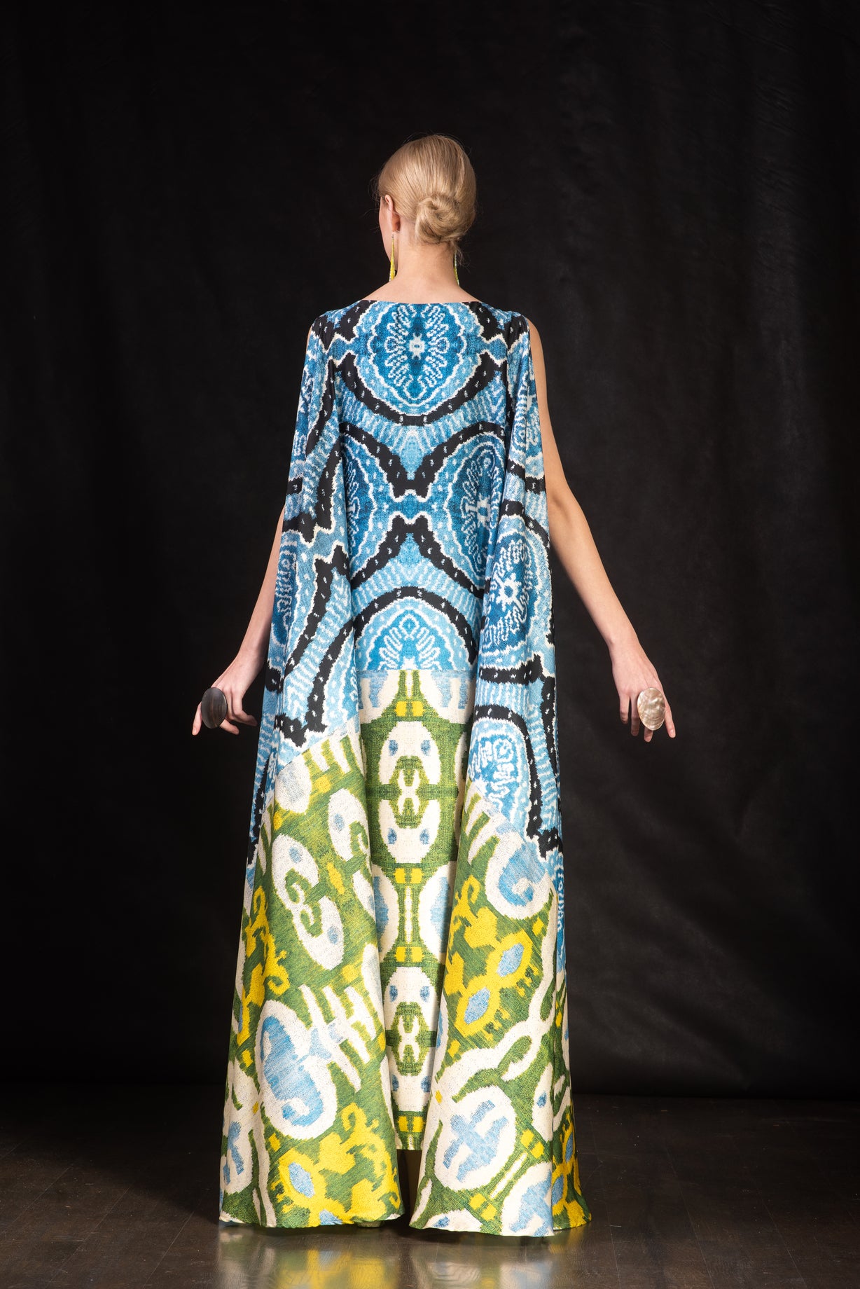 OPTIMISM - 05 KAFTAN DRESS