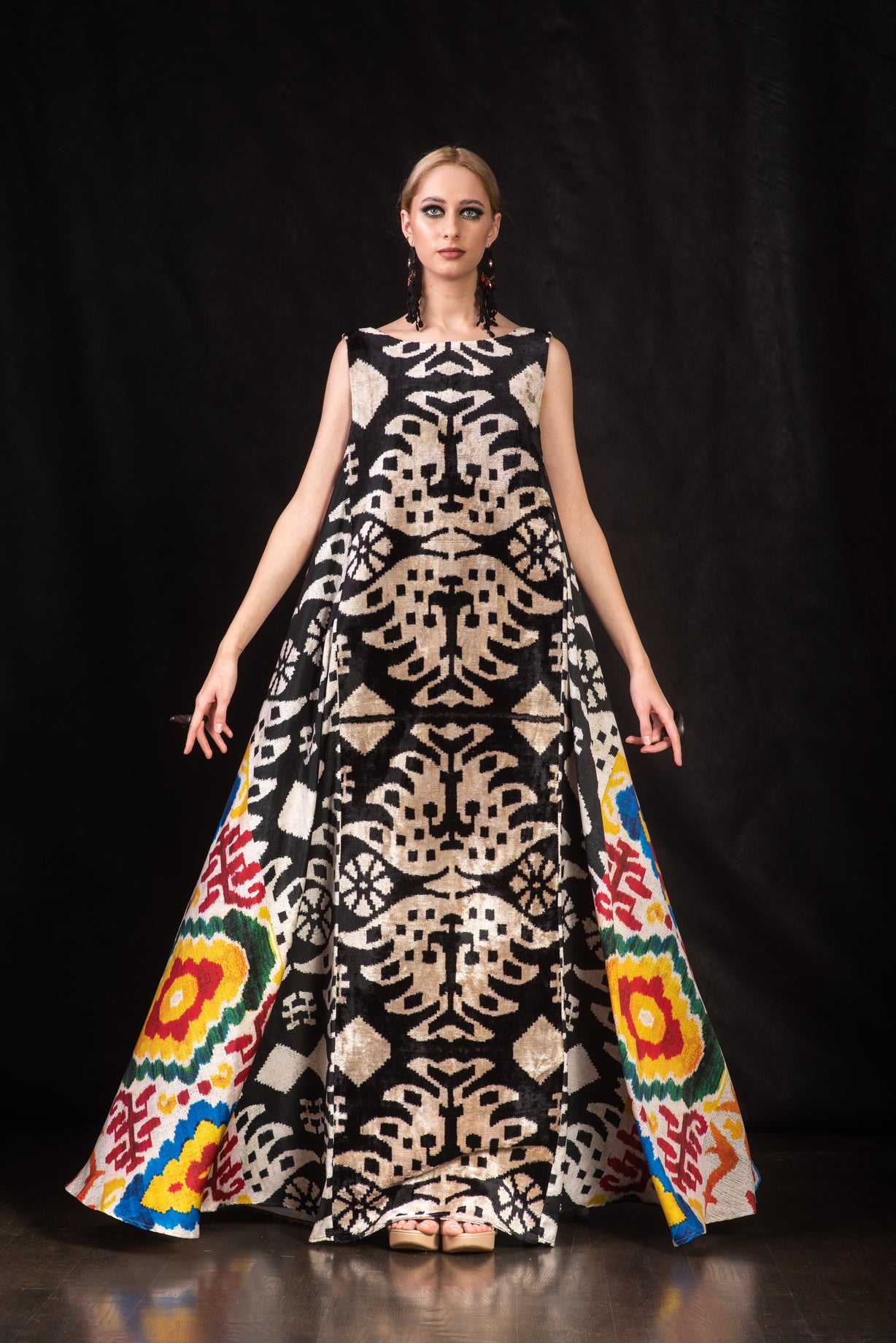 OPTIMISM - 07 KAFTAN DRESS