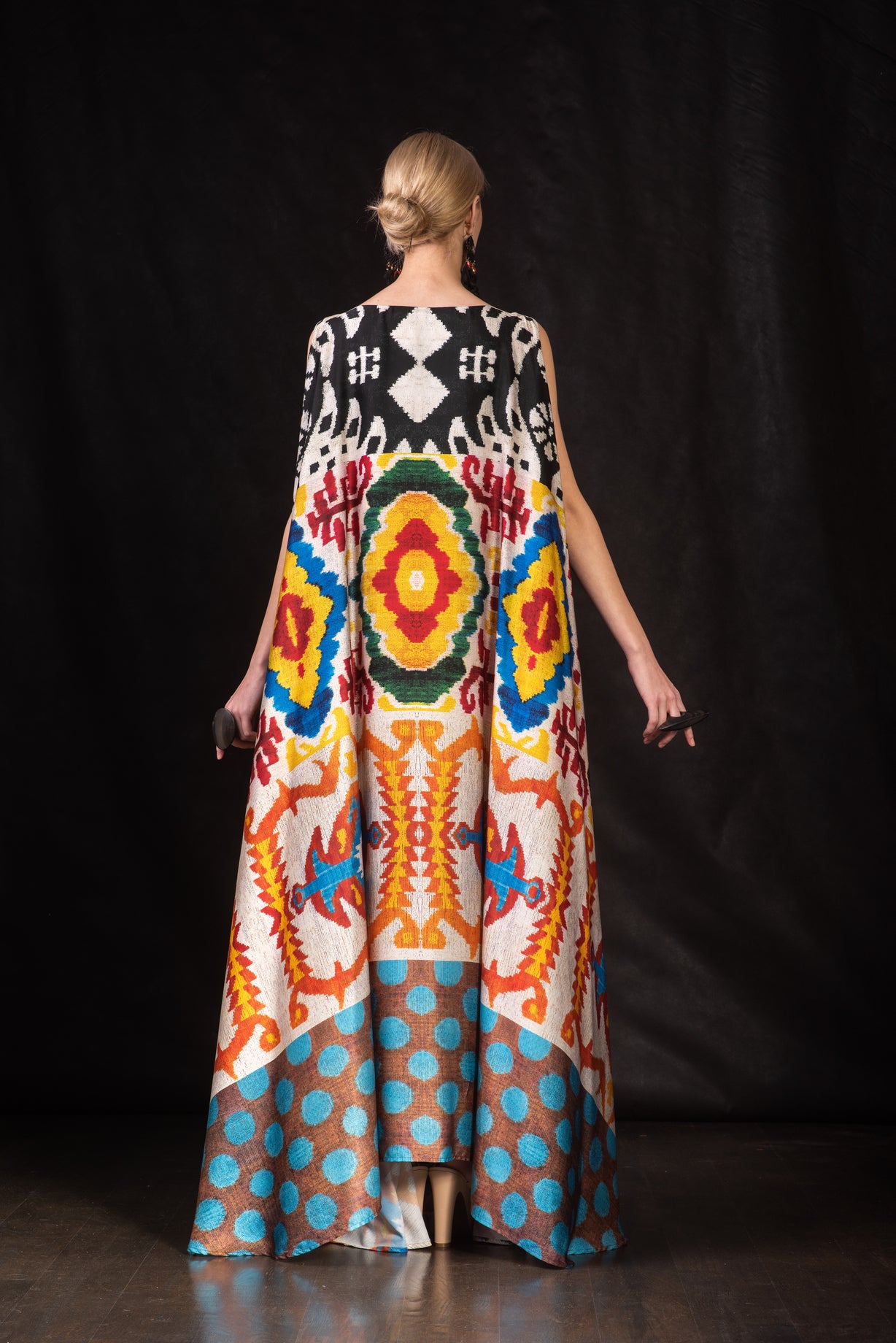 OPTIMISM - 07 KAFTAN DRESS
