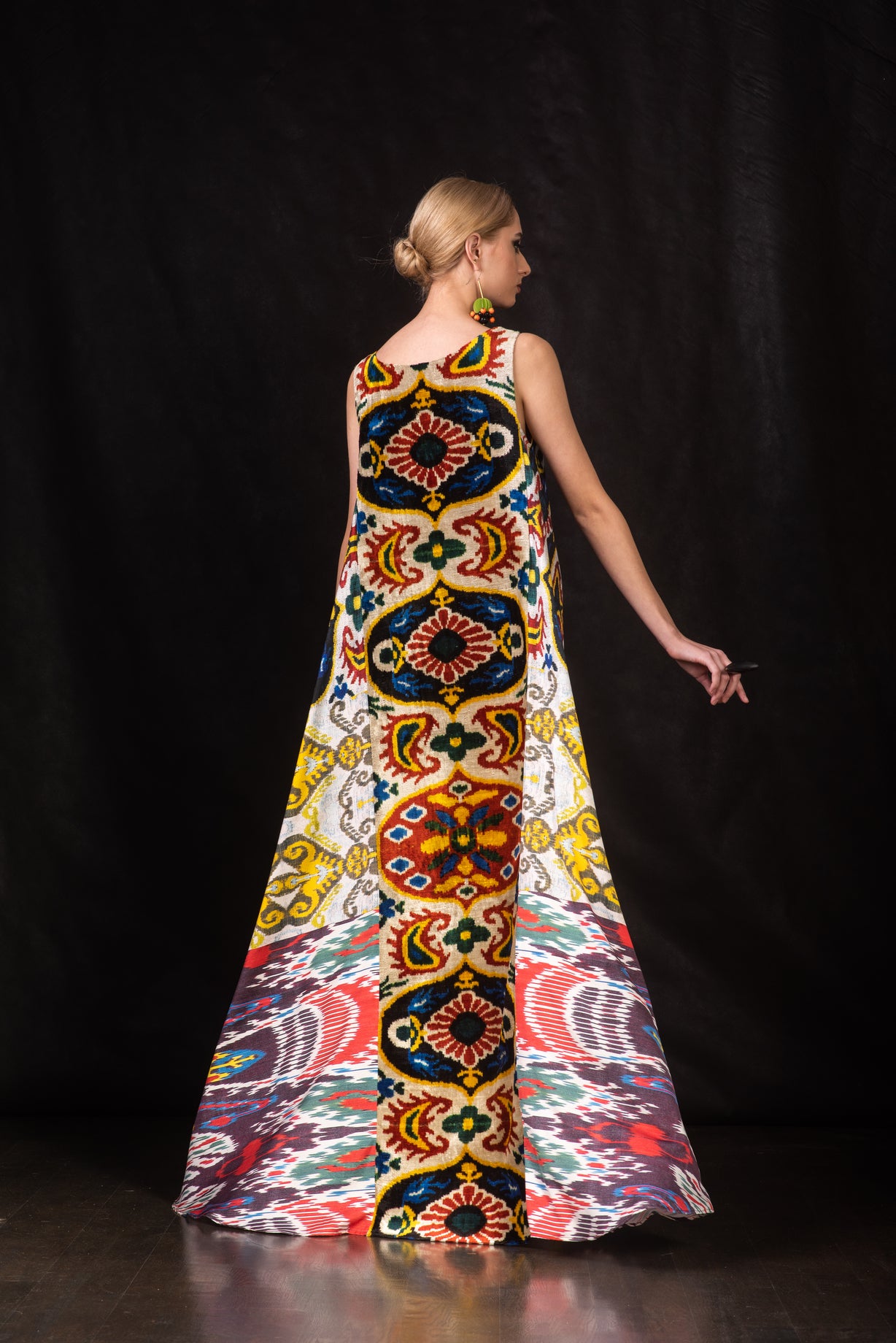 OPTIMISM - 08 KAFTAN DRESS