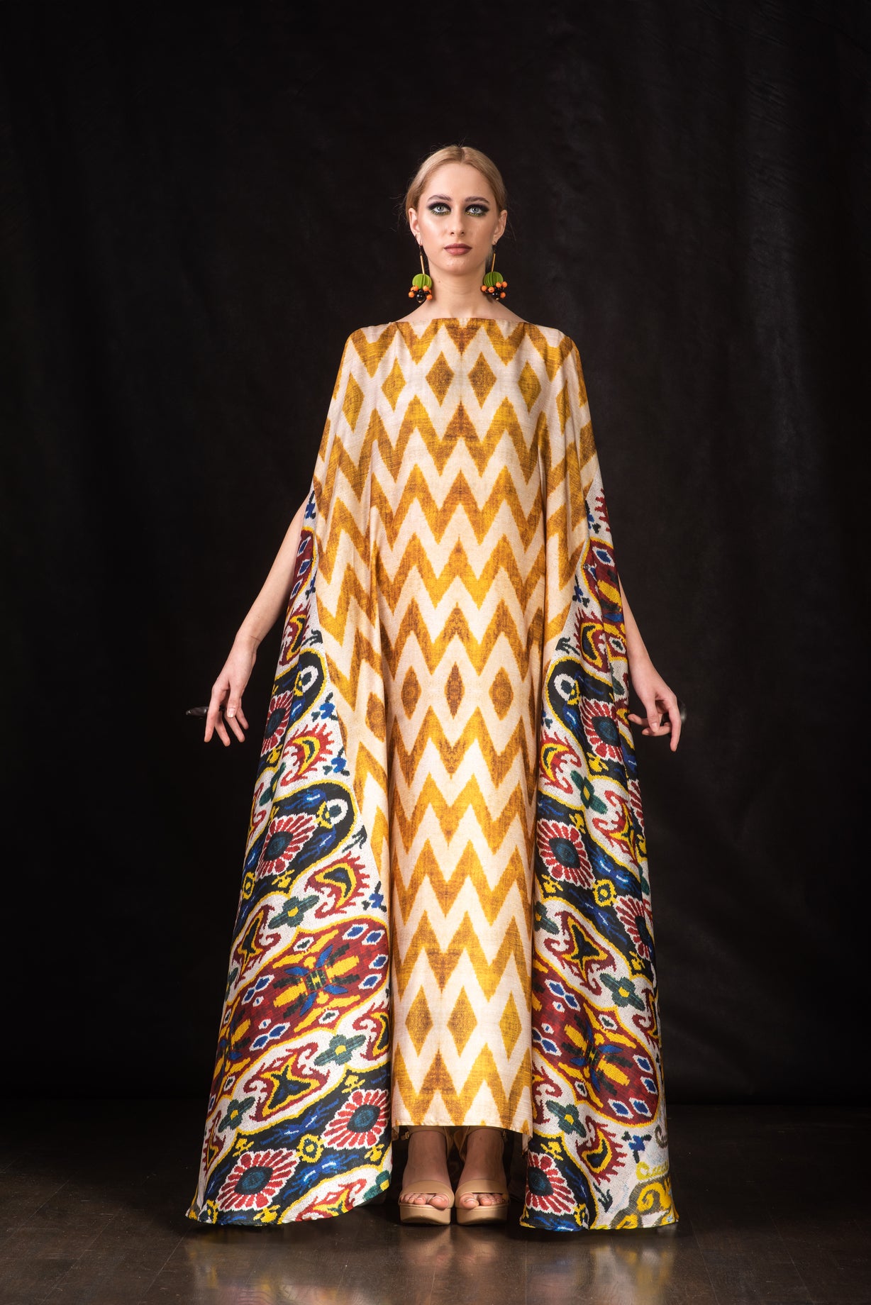 OPTIMISM - 08 KAFTAN DRESS
