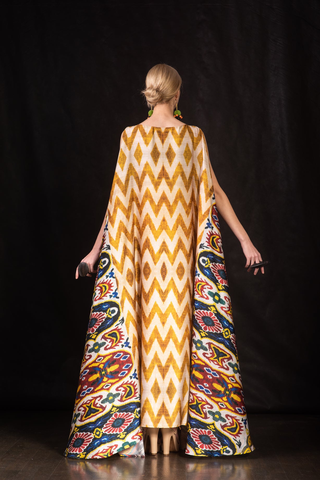 OPTIMISM - 08 KAFTAN DRESS