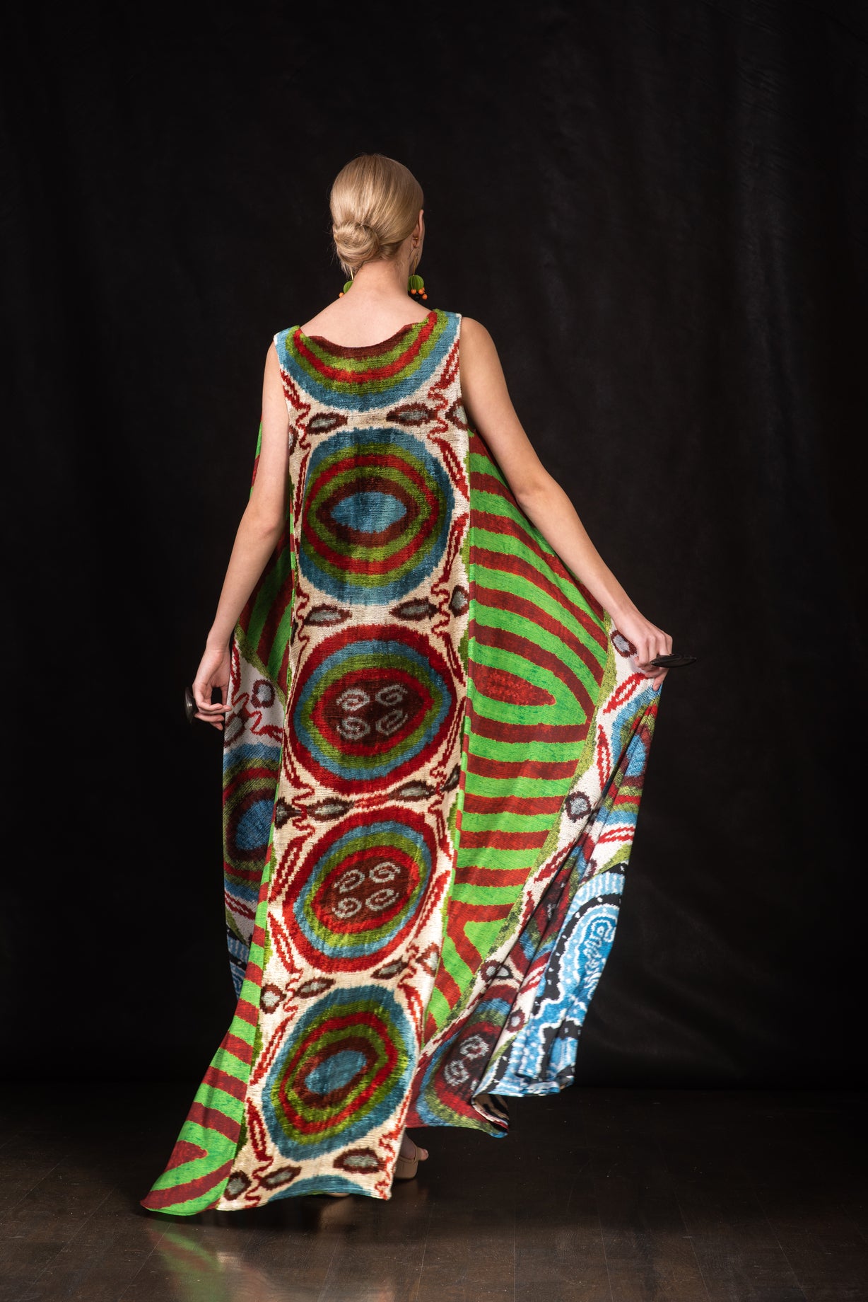 OPTIMISM - 09 KAFTAN DRESS