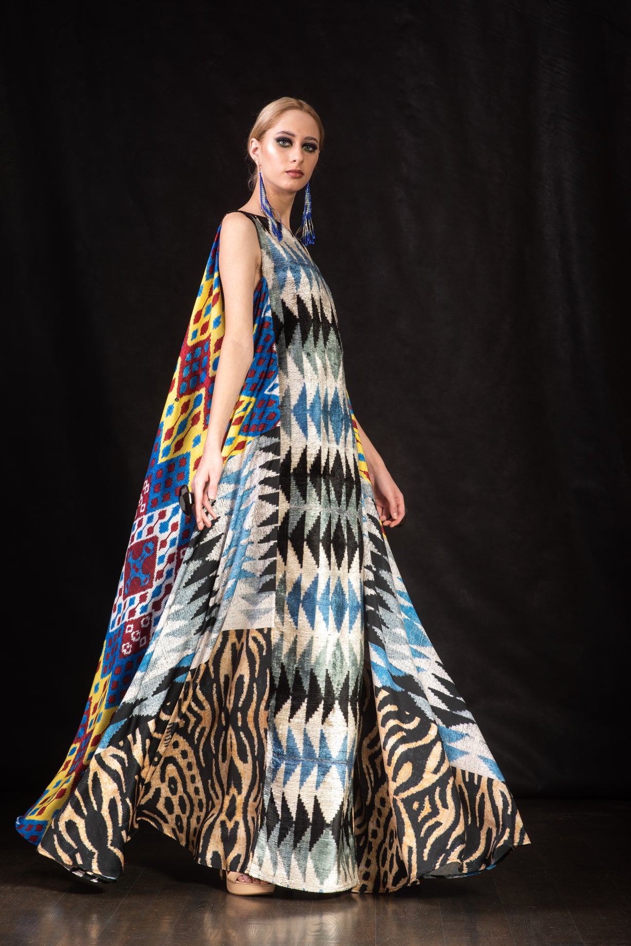 OPTIMISM - 10 KAFTAN DRESS