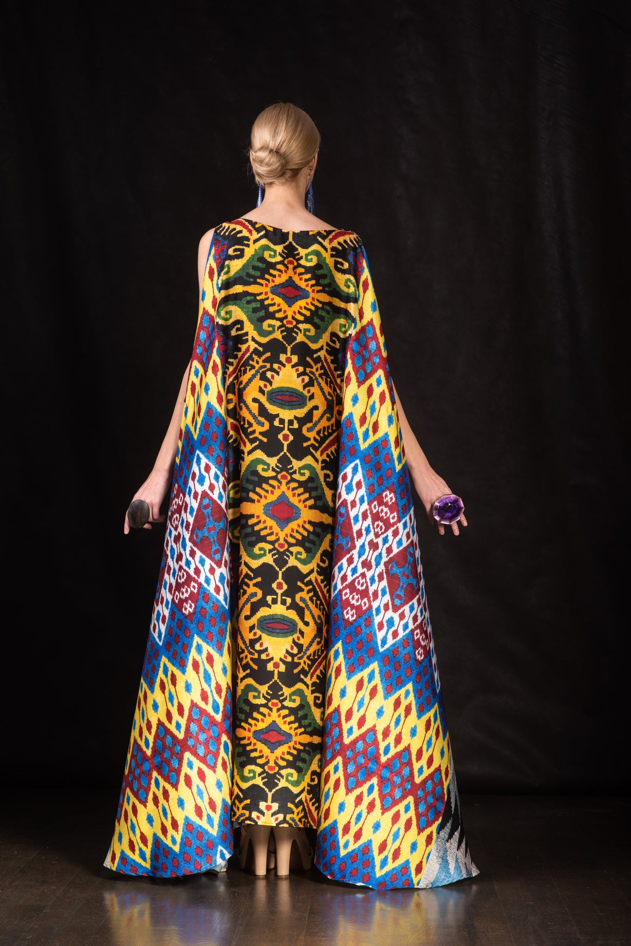 OPTIMISM - 10 KAFTAN DRESS
