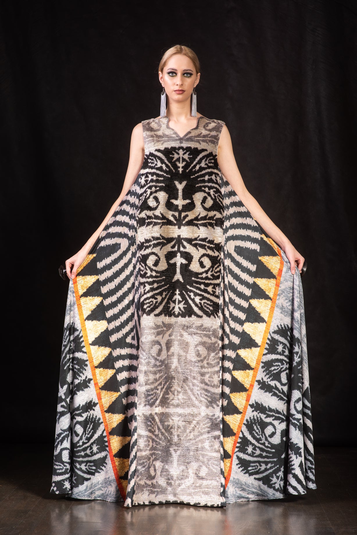 OPTIMISM - 12 KAFTAN DRESS