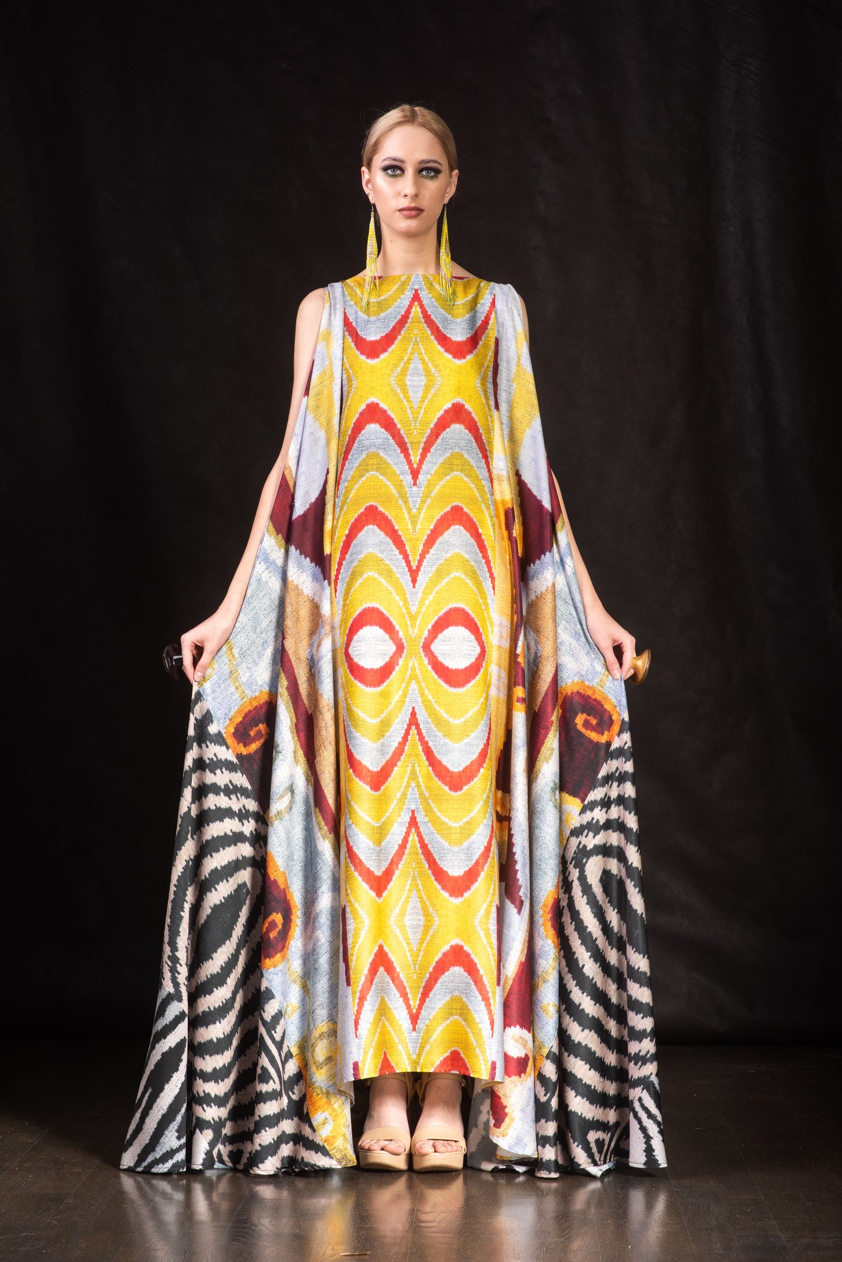 OPTIMISM - 13 KAFTAN DRESS