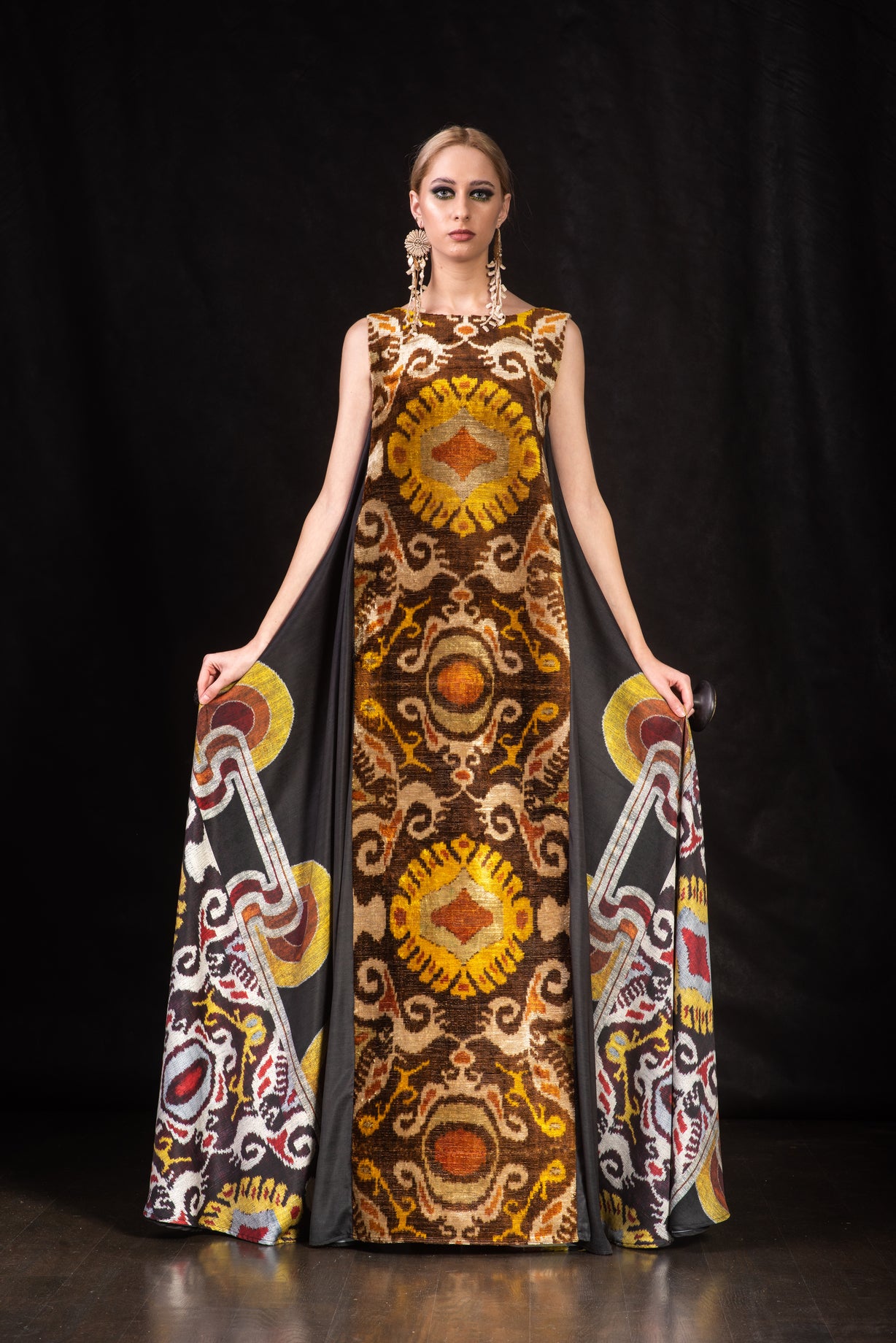 OPTIMISM - 15 KAFTAN DRESS
