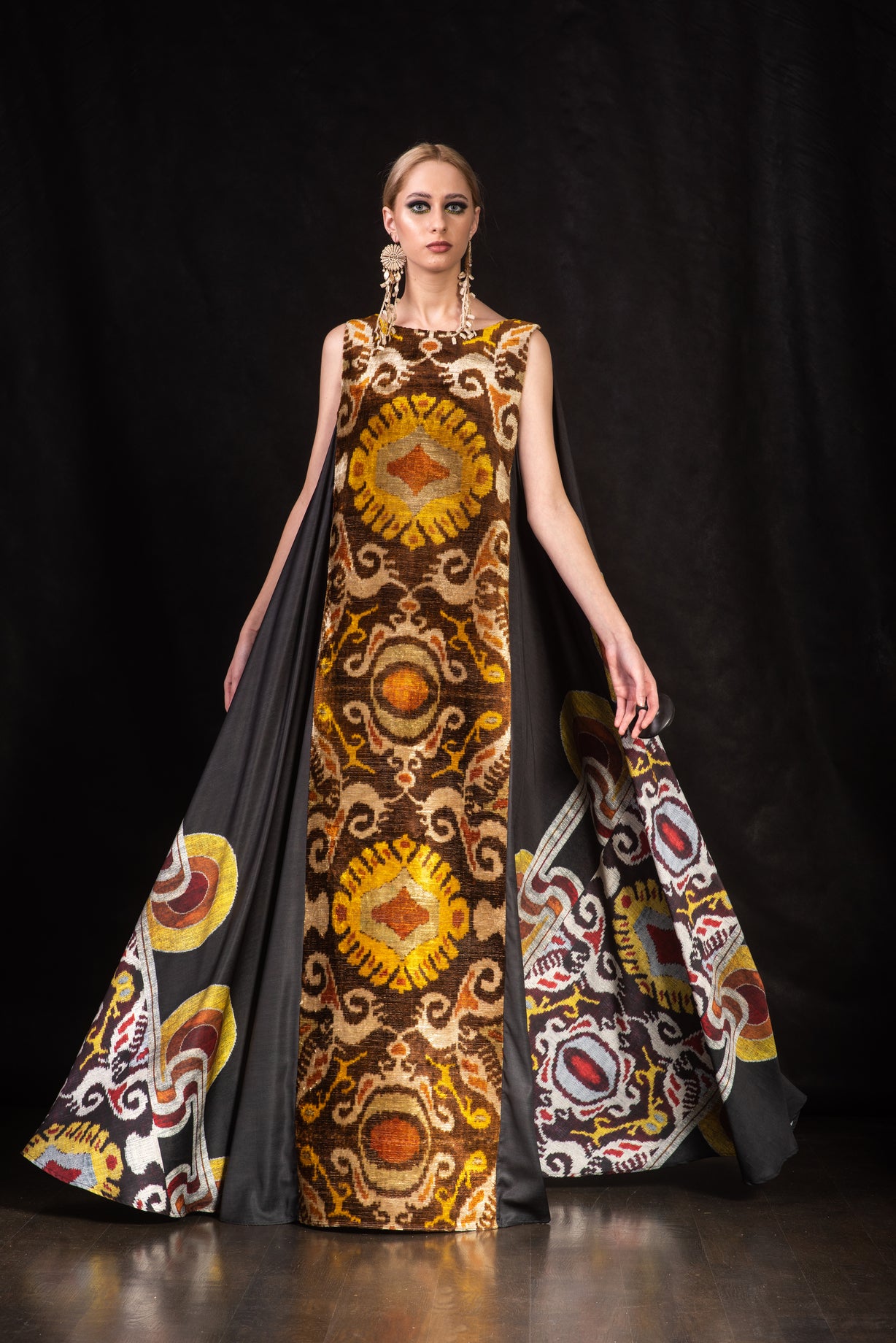 OPTIMISM - 15 KAFTAN DRESS