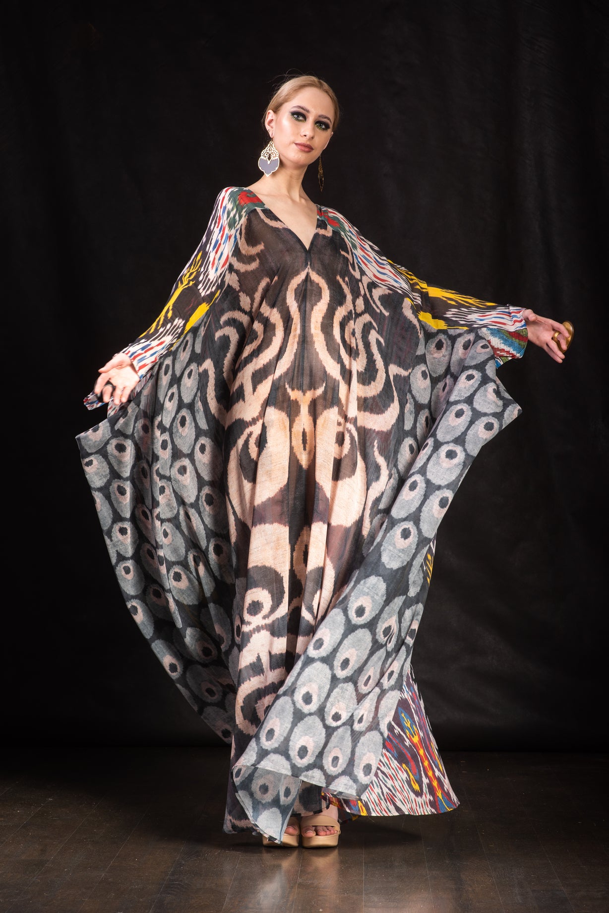 OPTIMISM - 21 KAFTAN DRESS