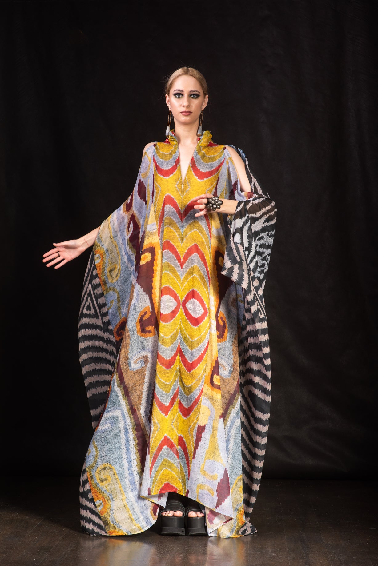OPTIMISM - 25 KAFTAN DRESS