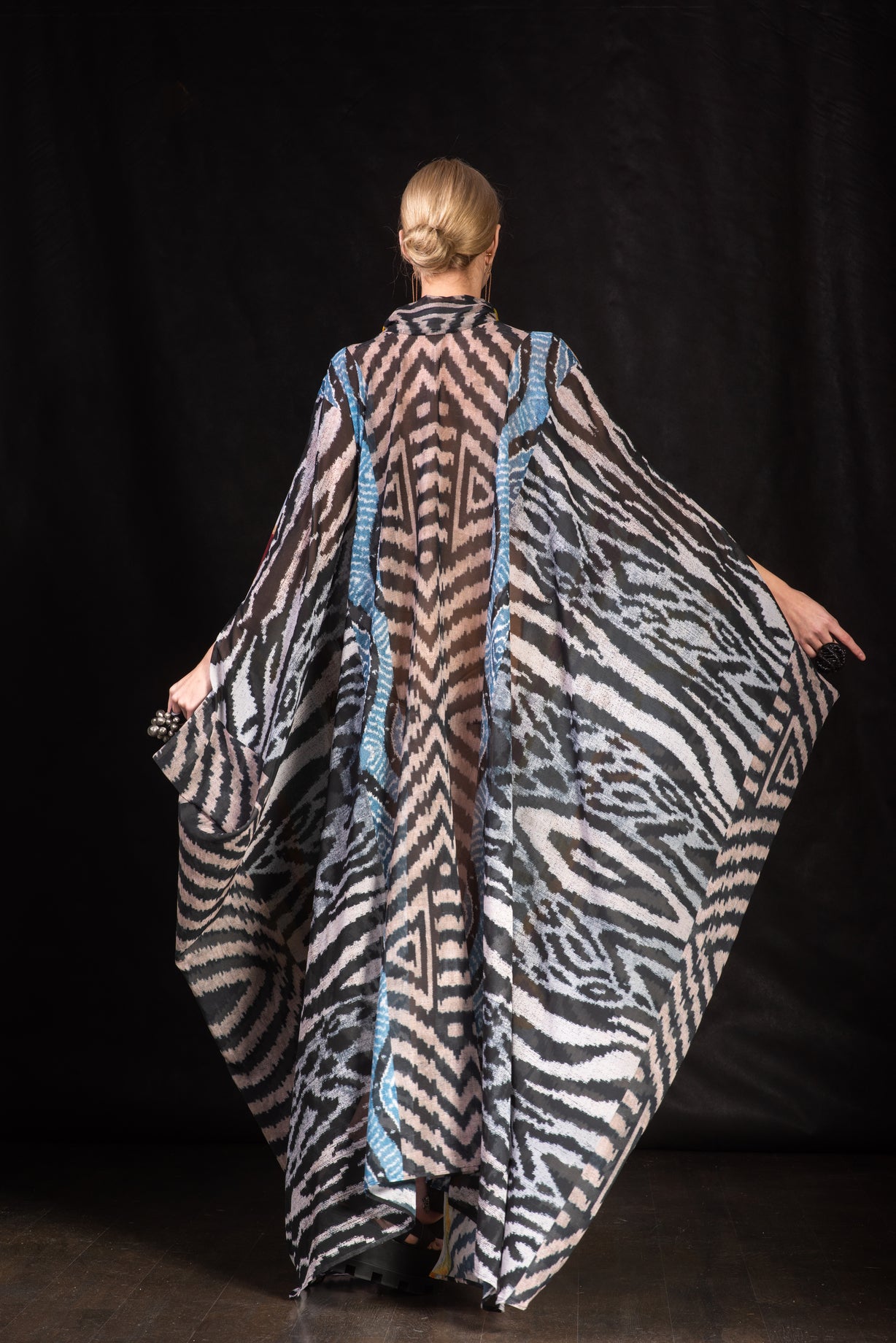 OPTIMISM - 25 KAFTAN DRESS