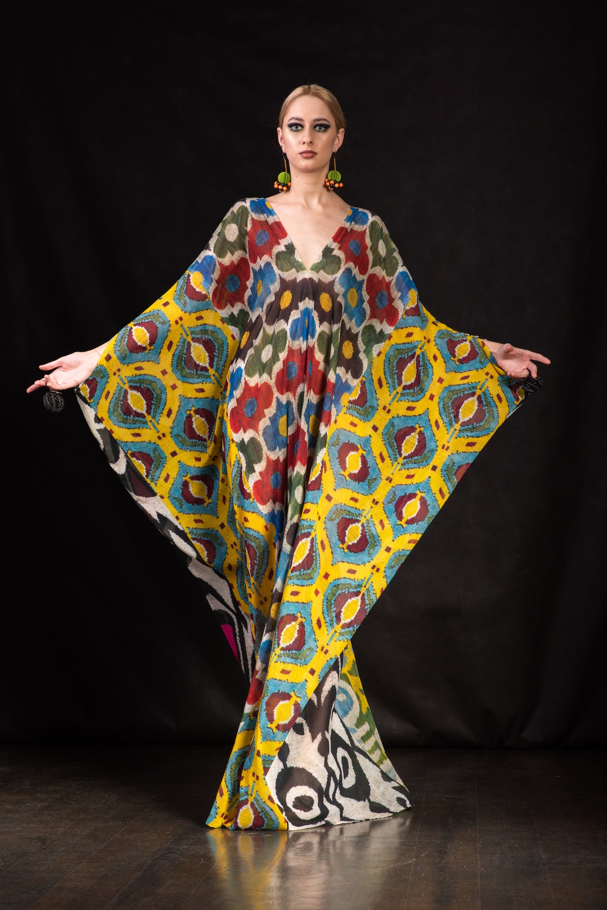 OPTIMISM - 53 KAFTAN DRESS