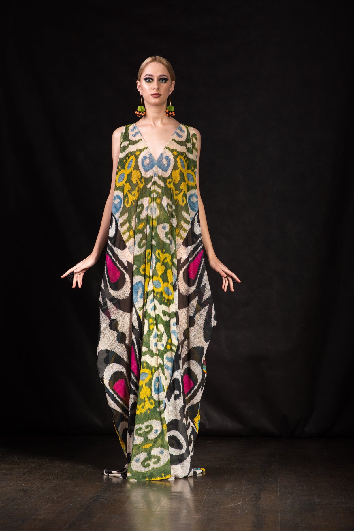 OPTIMISM - 53 KAFTAN DRESS