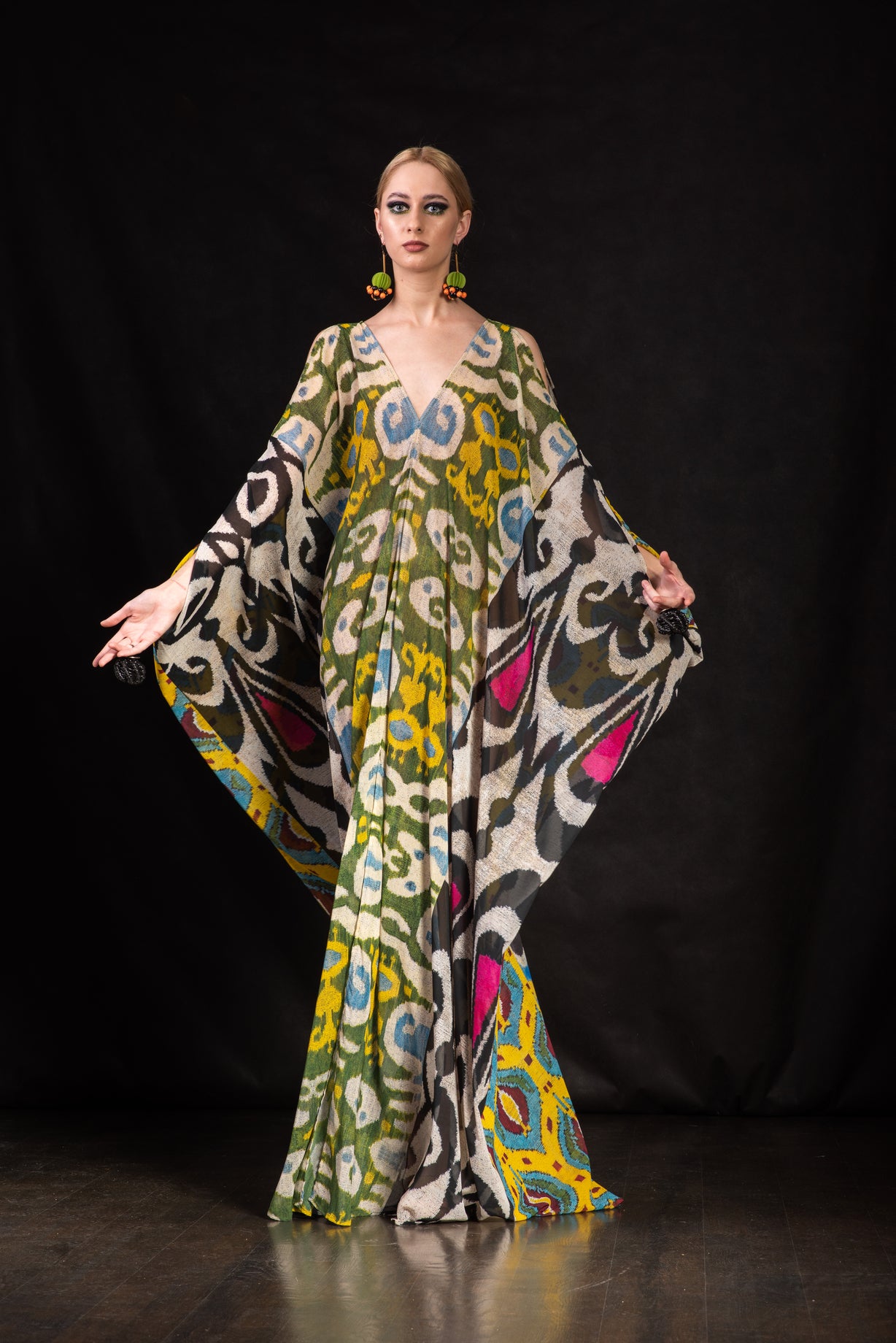 OPTIMISM - 53 KAFTAN DRESS