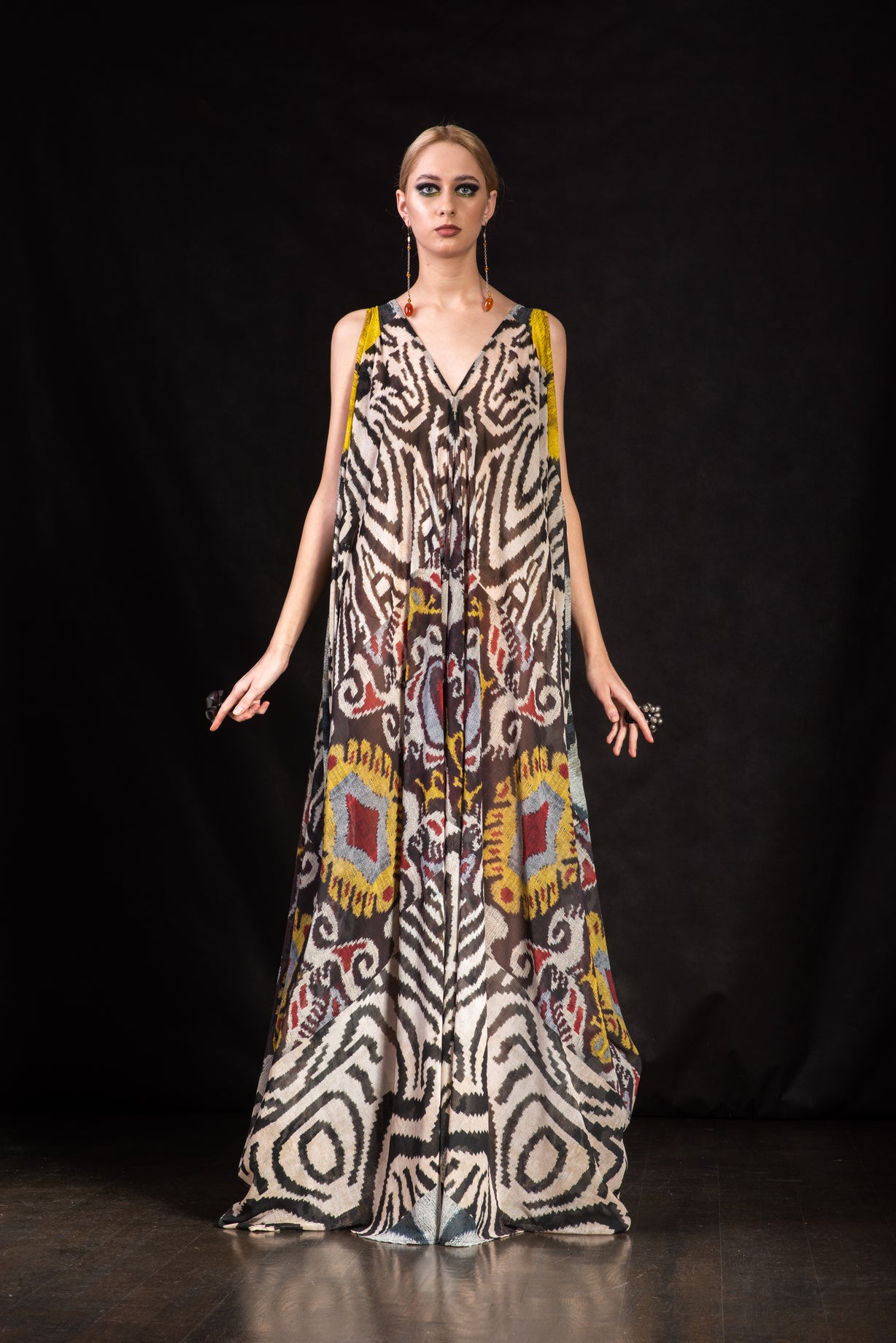 OPTIMISM - 56 KAFTAN DRESS