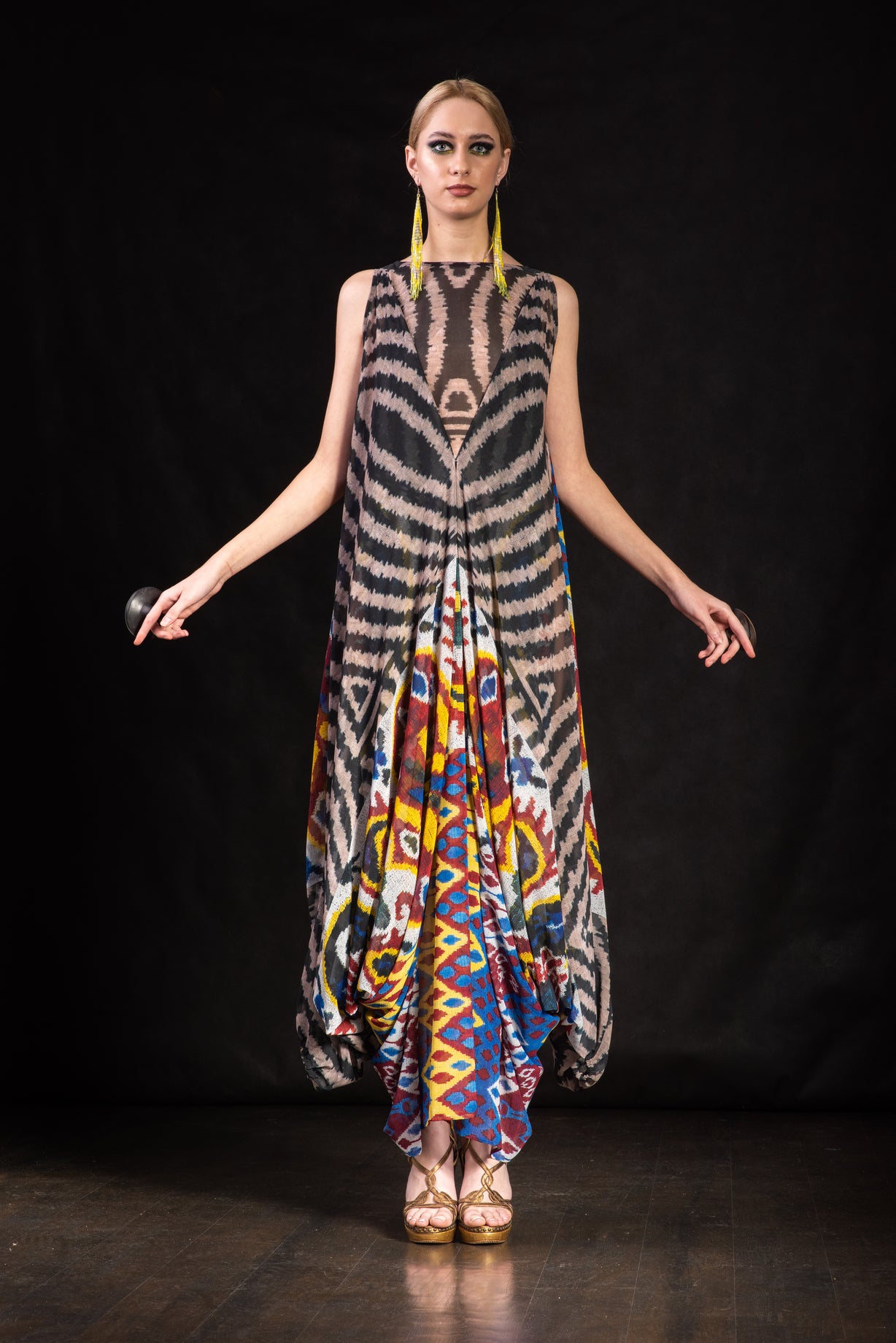 OPTIMISM - 67 KAFTAN DRESS