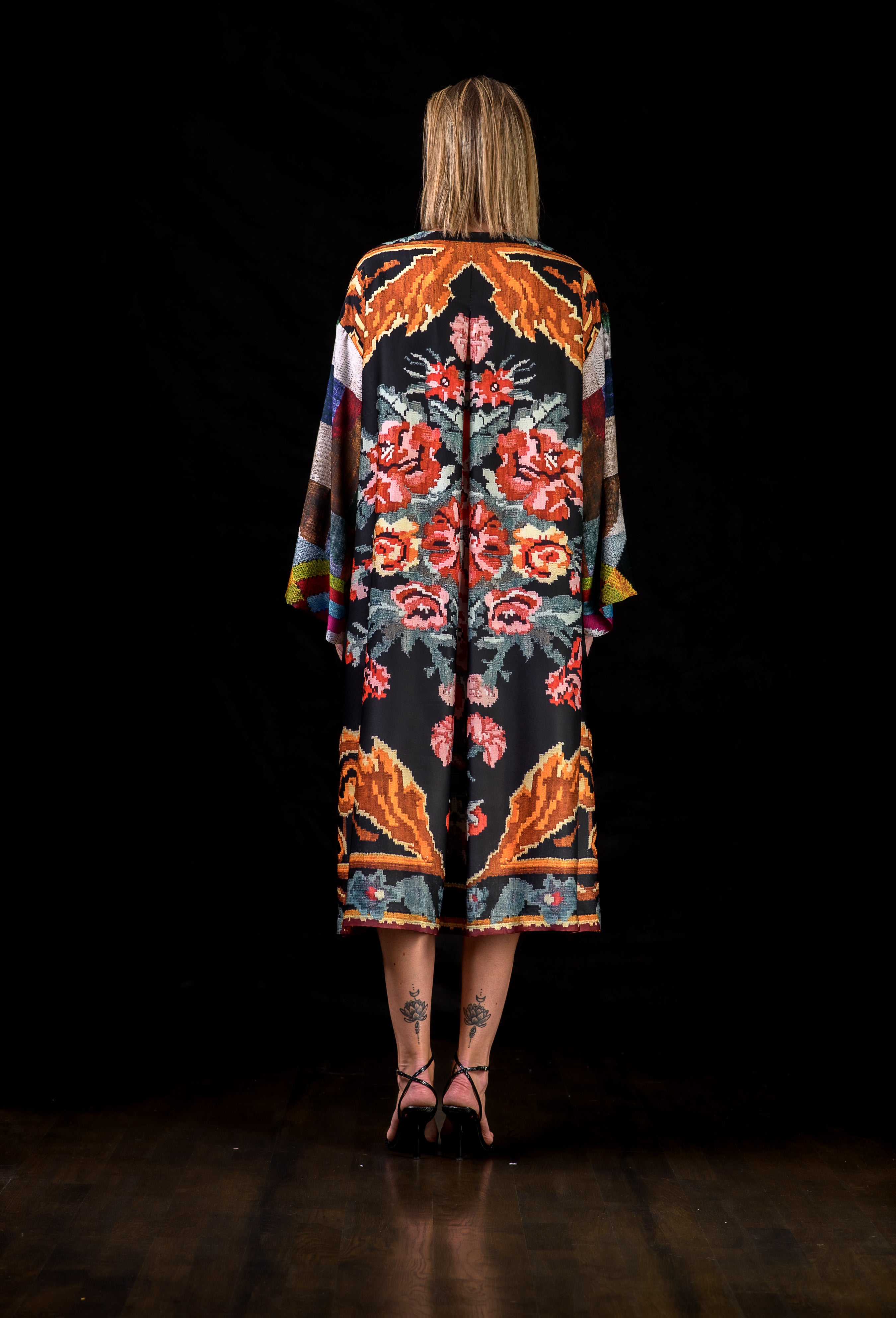 Whispers of the earth - 20 Kimono