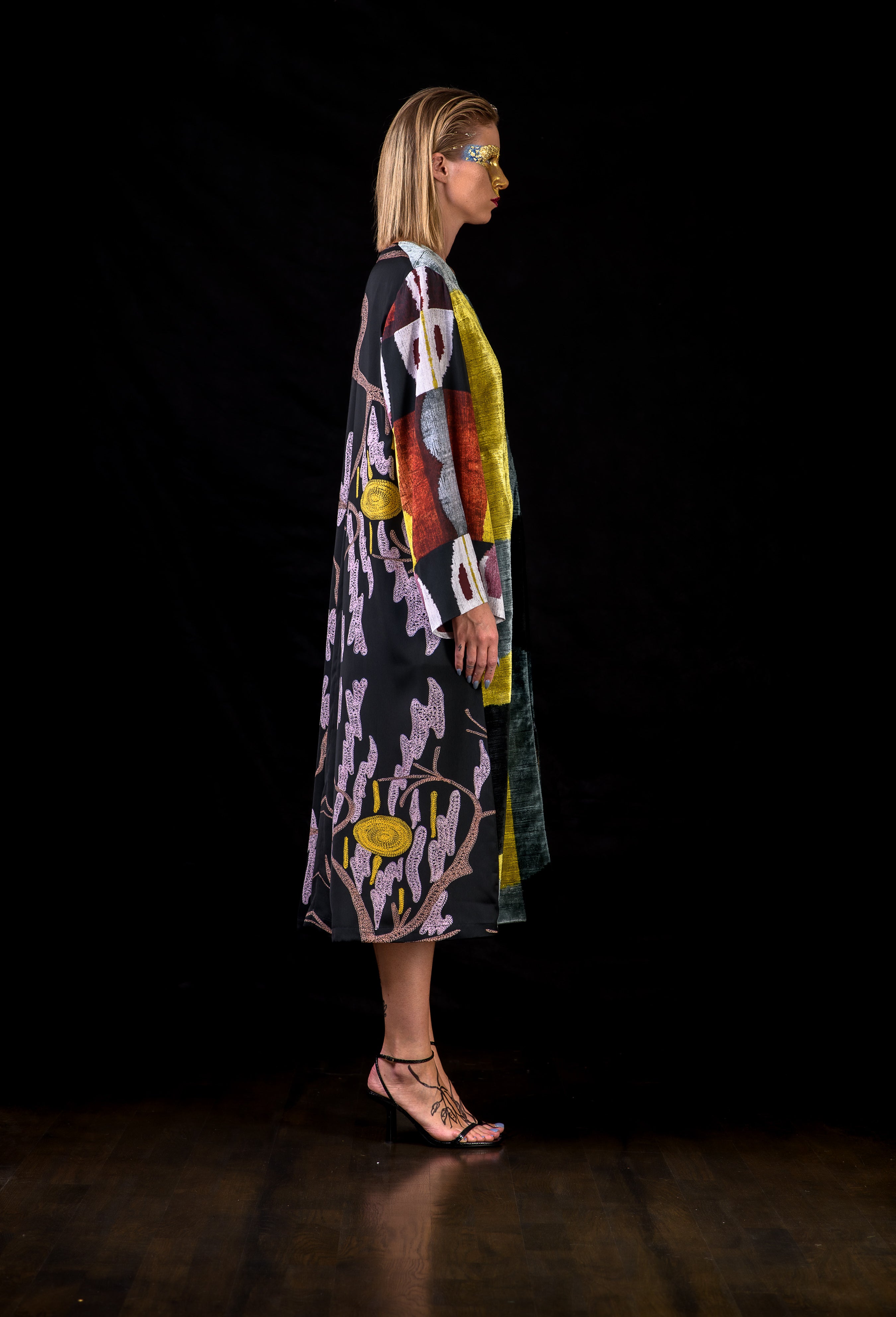 Whispers of the earth - 26 Kimono