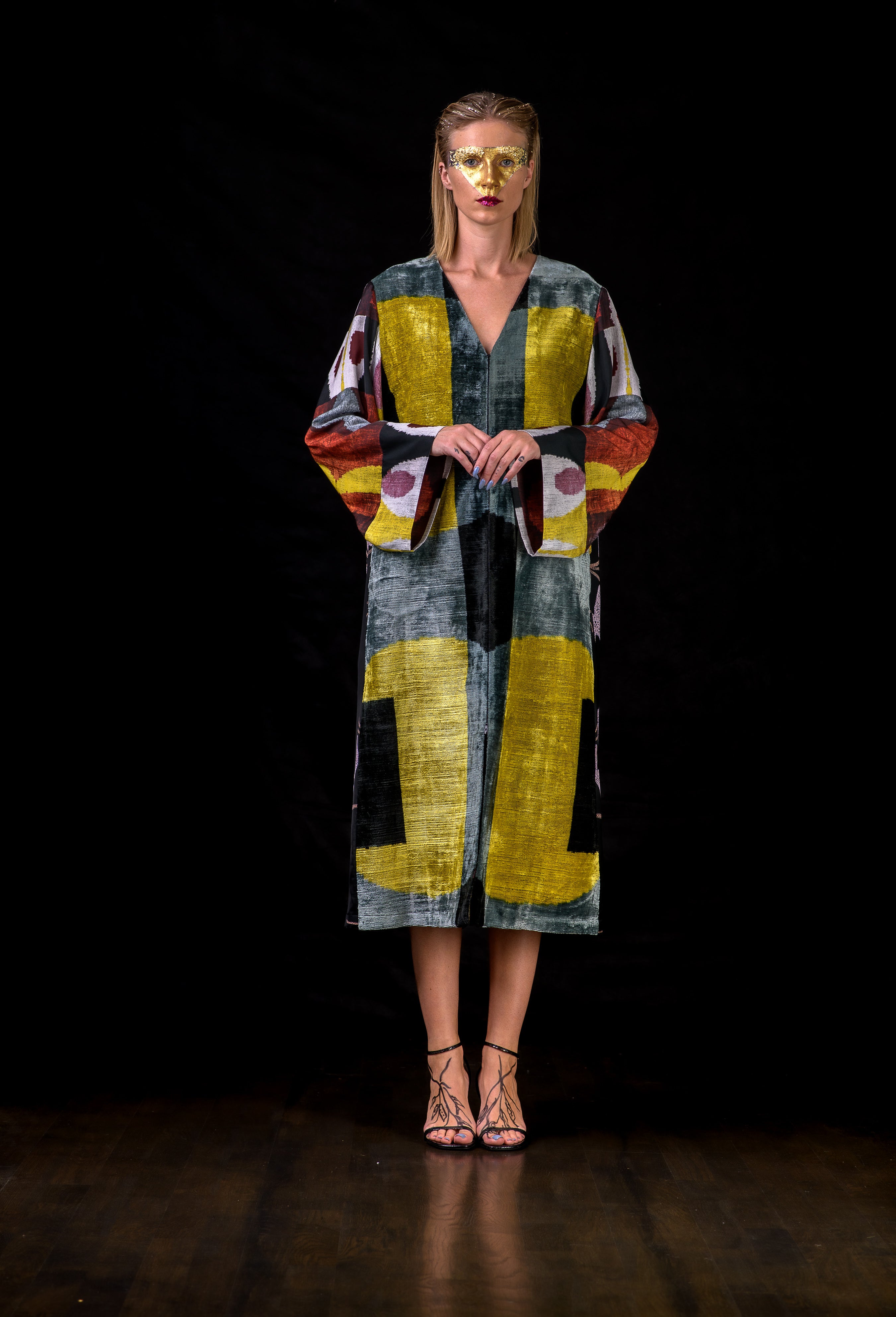 Whispers of the earth - 26 Kimono