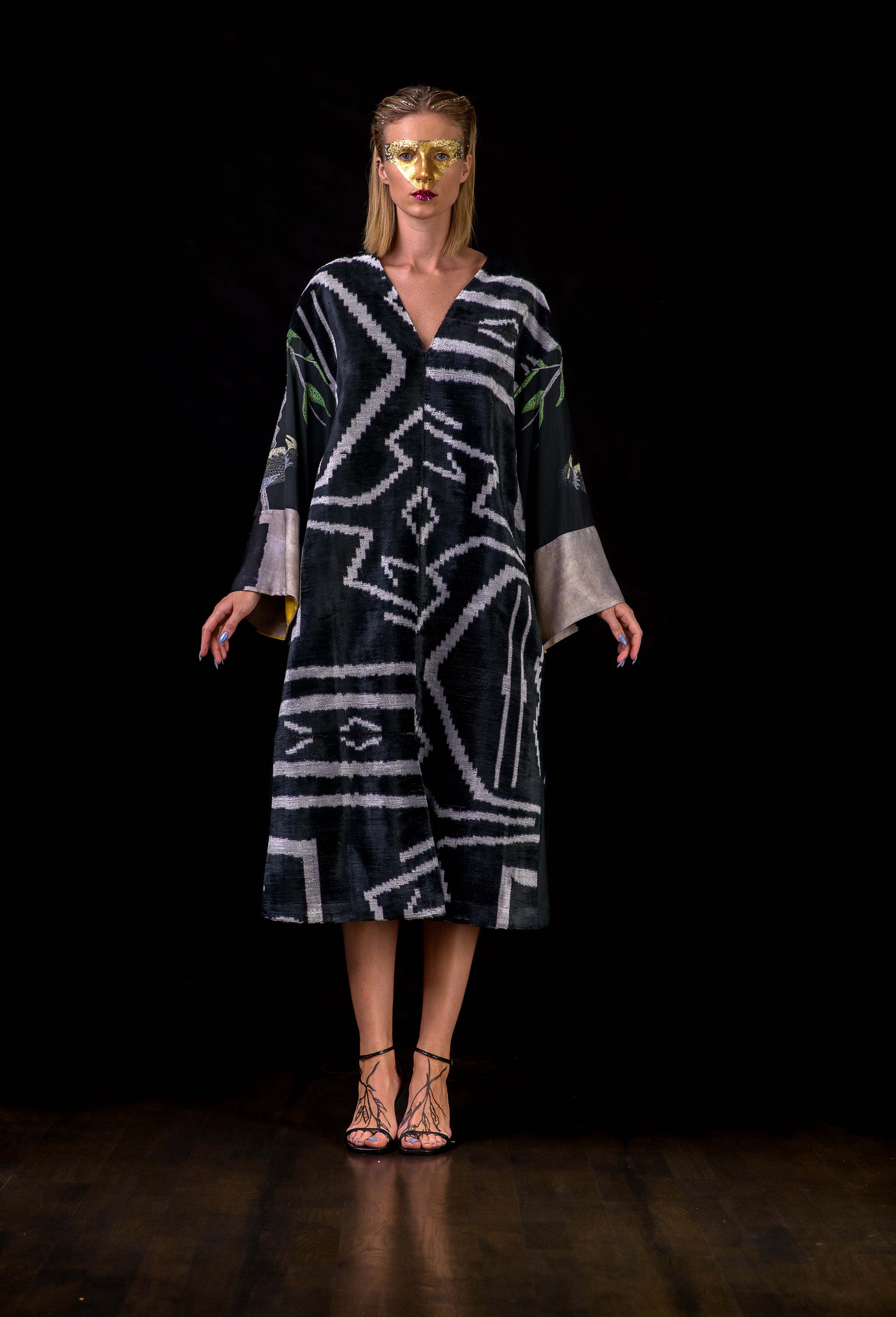 Whispers of the earth - 21 Kimono