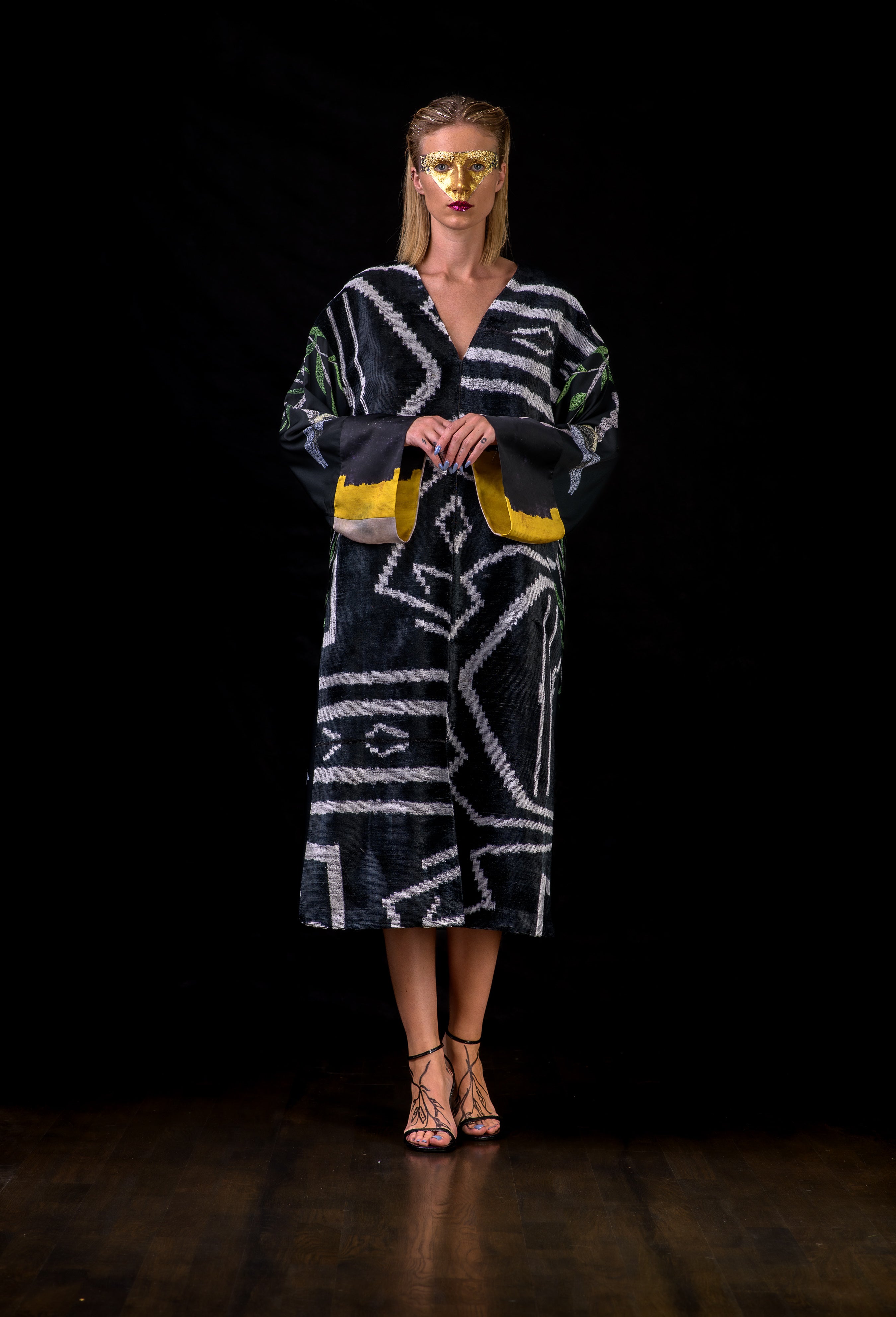 Whispers of the earth - 21 Kimono