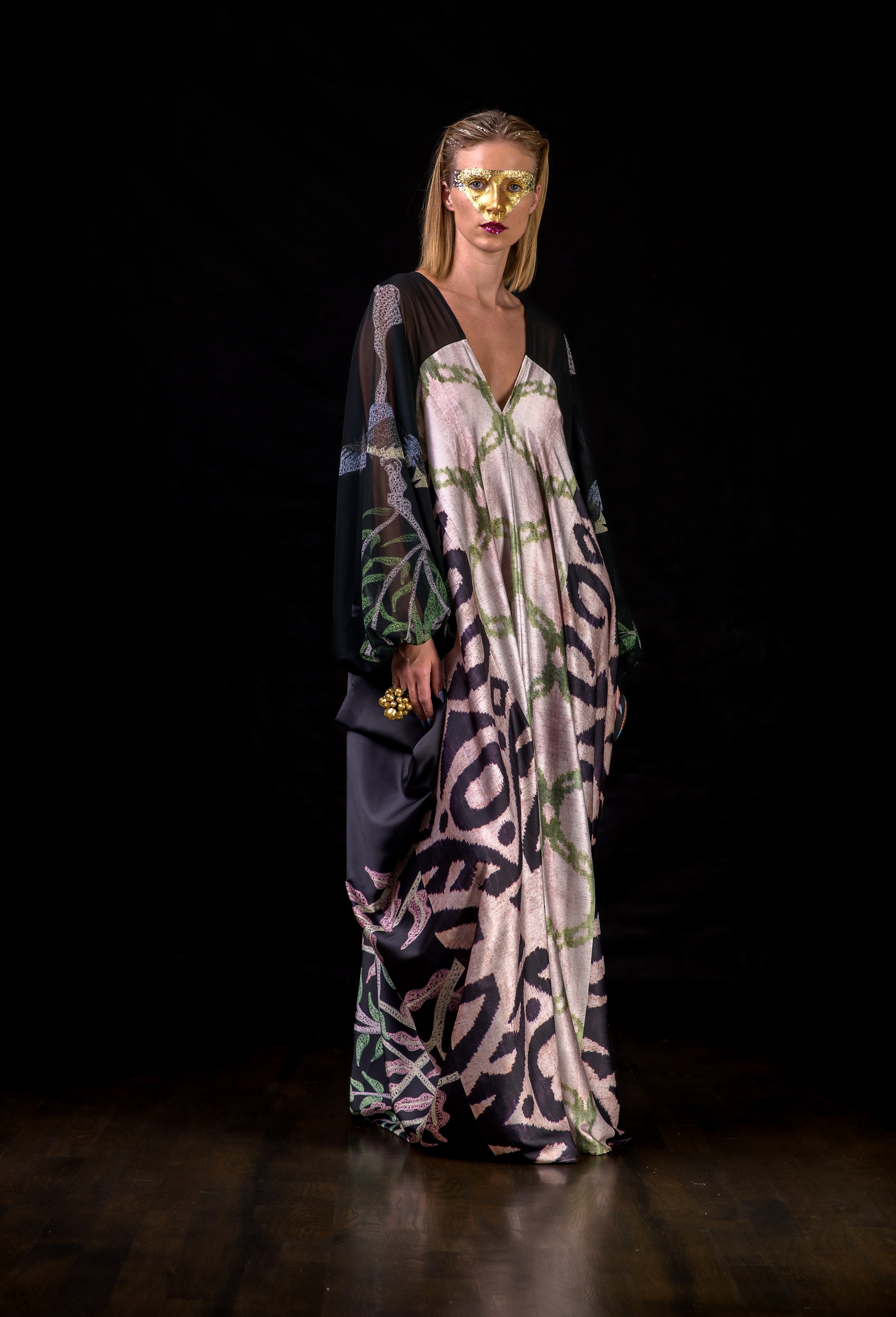 Whispers of the earth - 48 Kaftan Dress