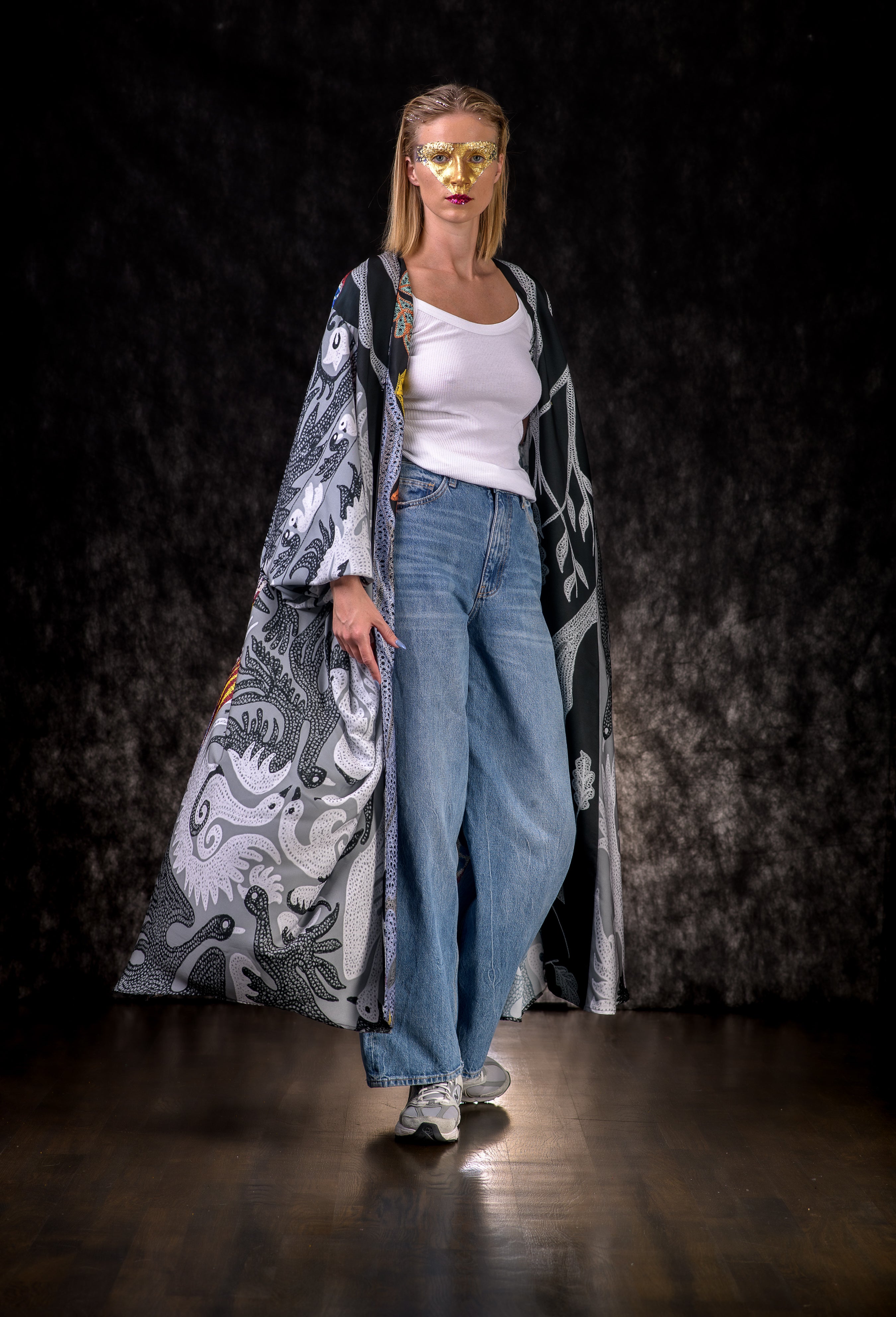 Whispers of the earth - 29 Kimono