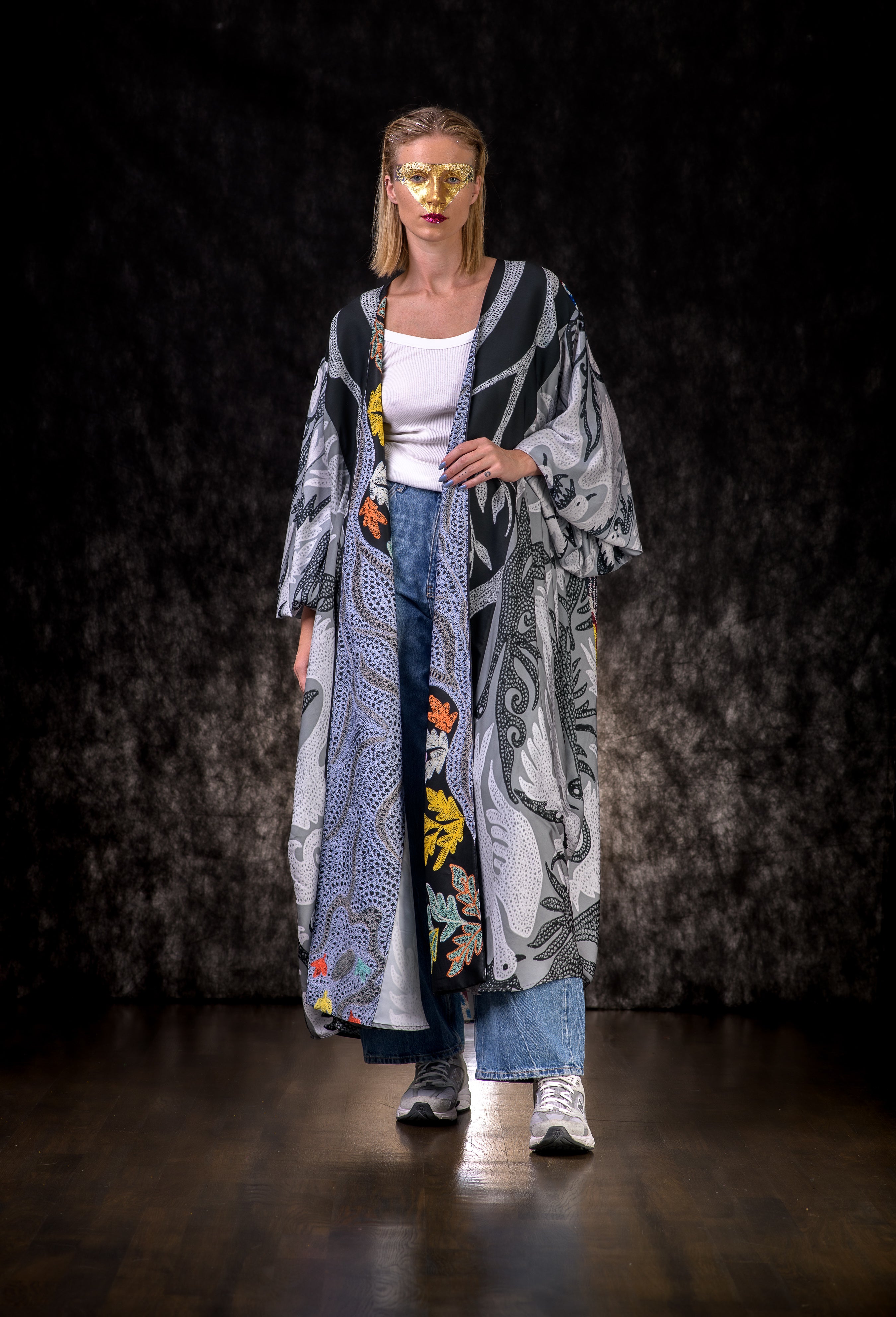 Whispers of the earth - 29 Kimono