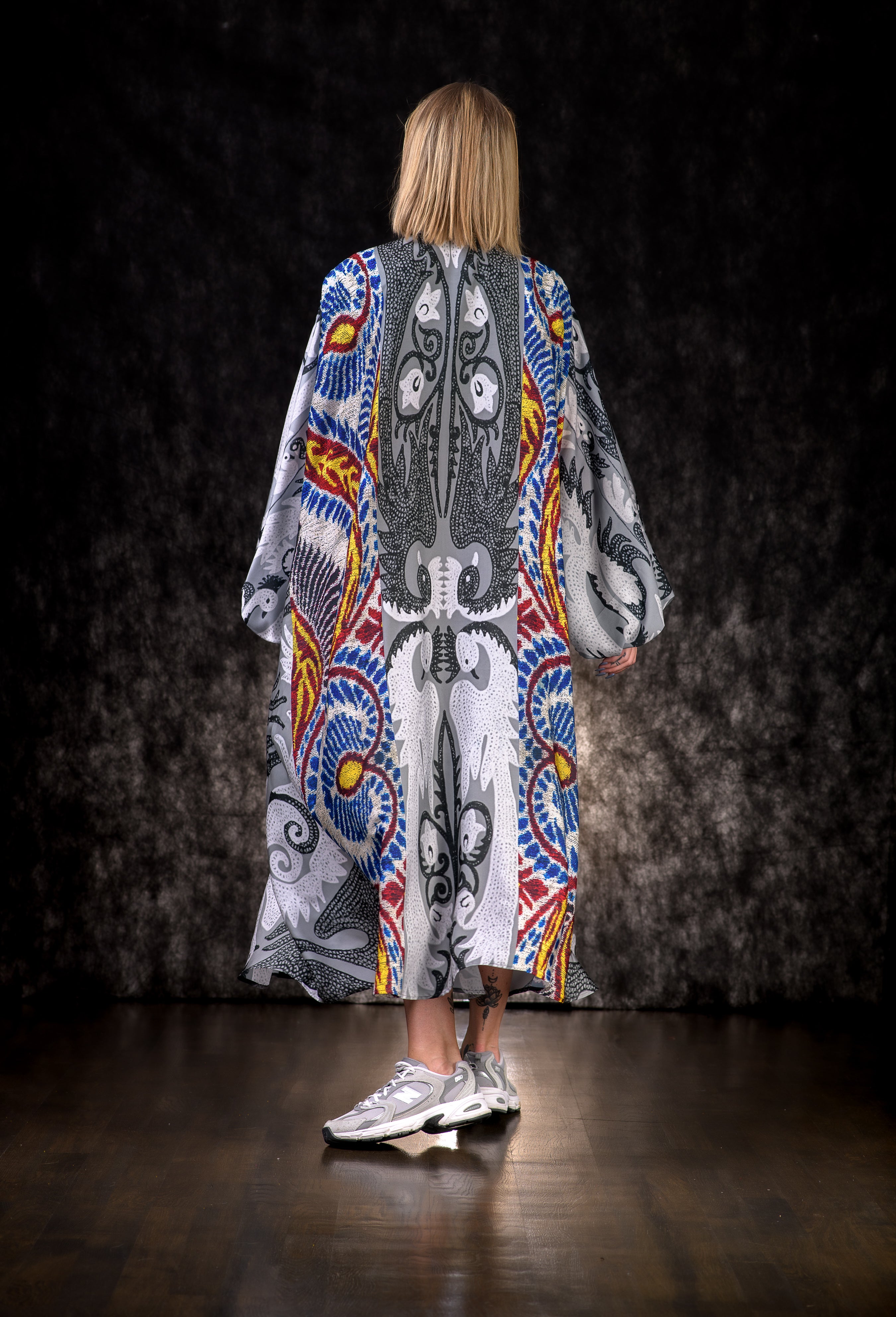 Whispers of the earth - 29 Kimono