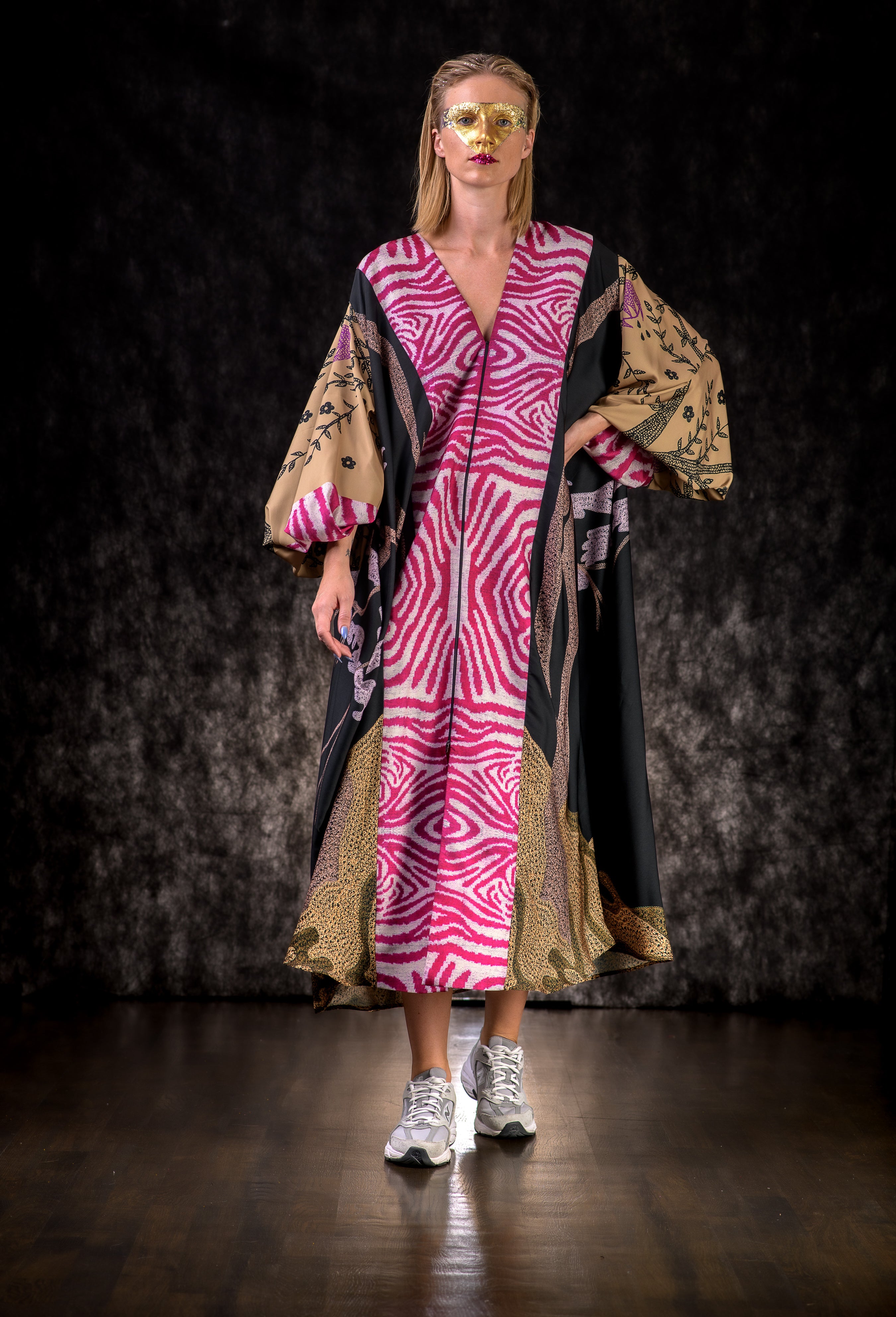 Whispers of the earth - 27 Kimono