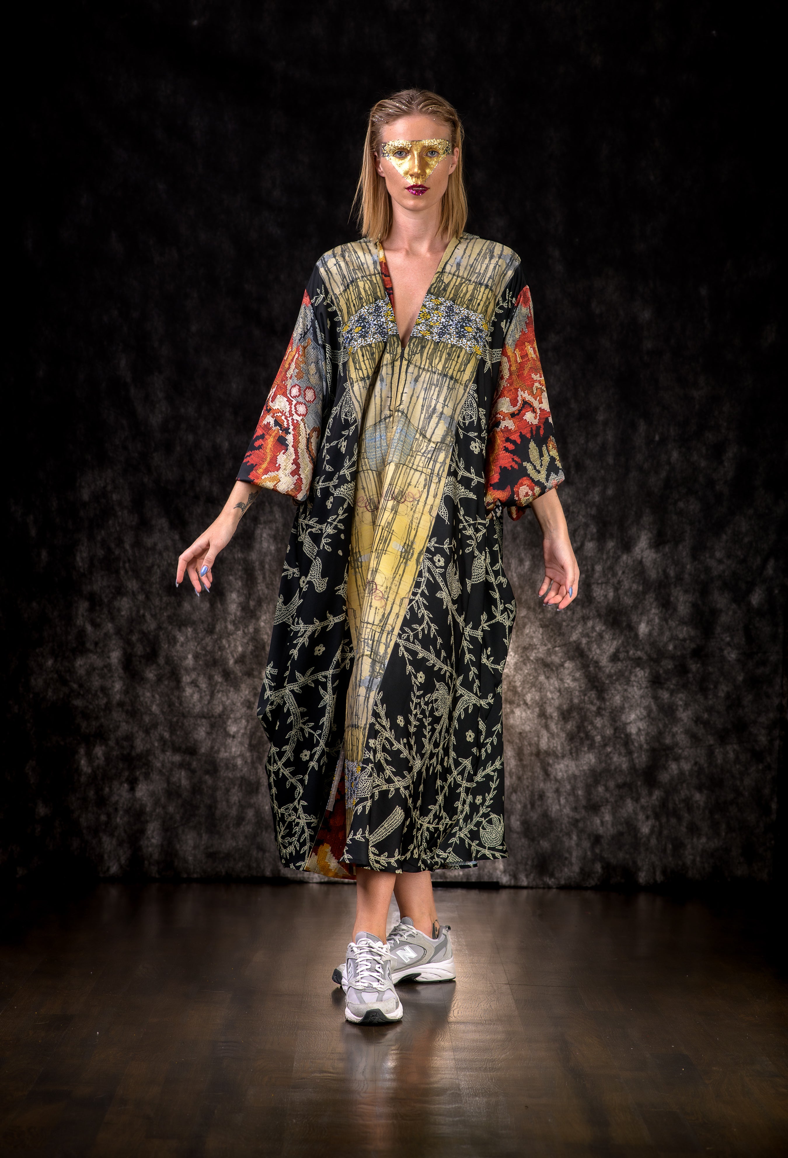 Whispers of the earth - 28 Kimono