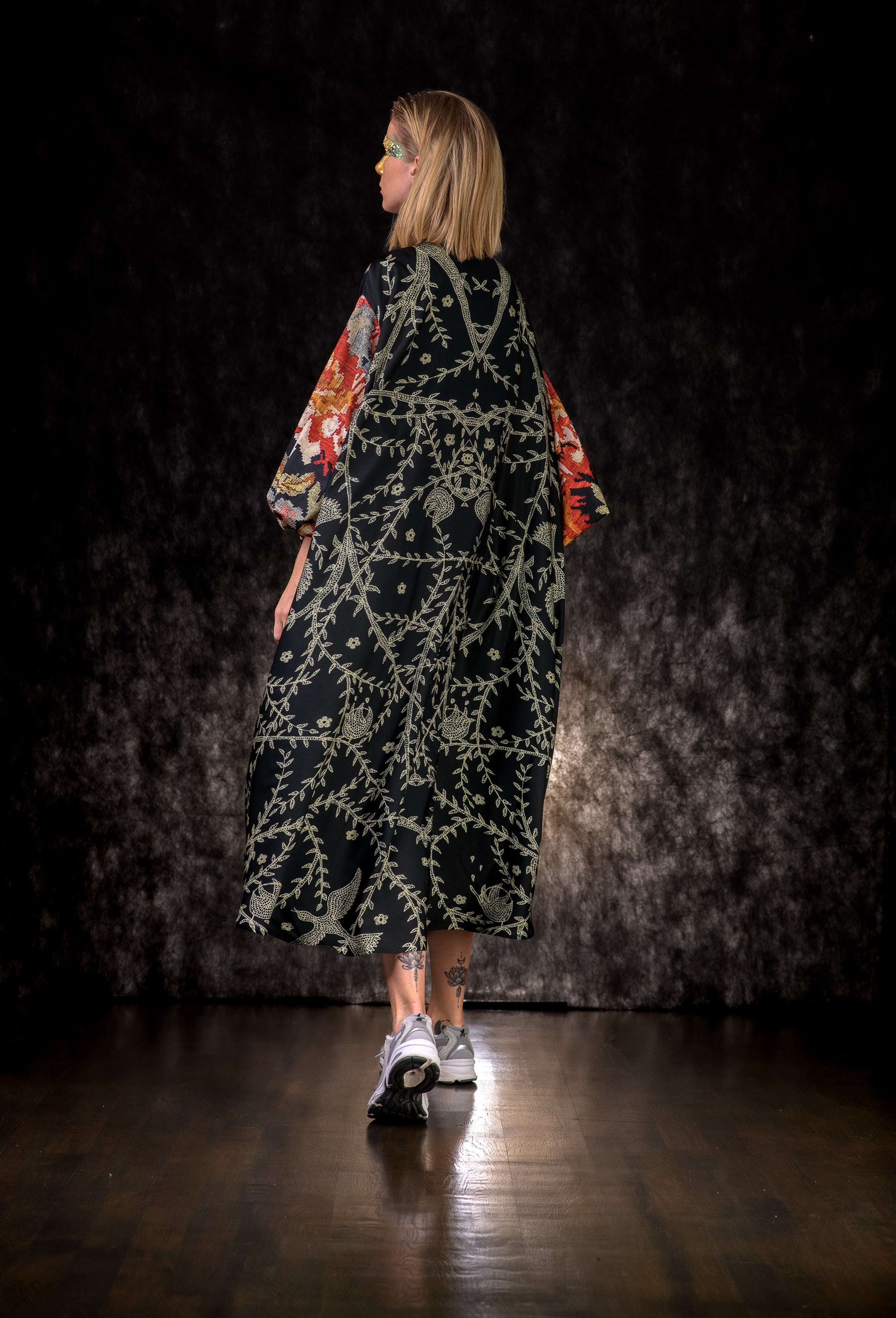 Whispers of the earth - 28 Kimono
