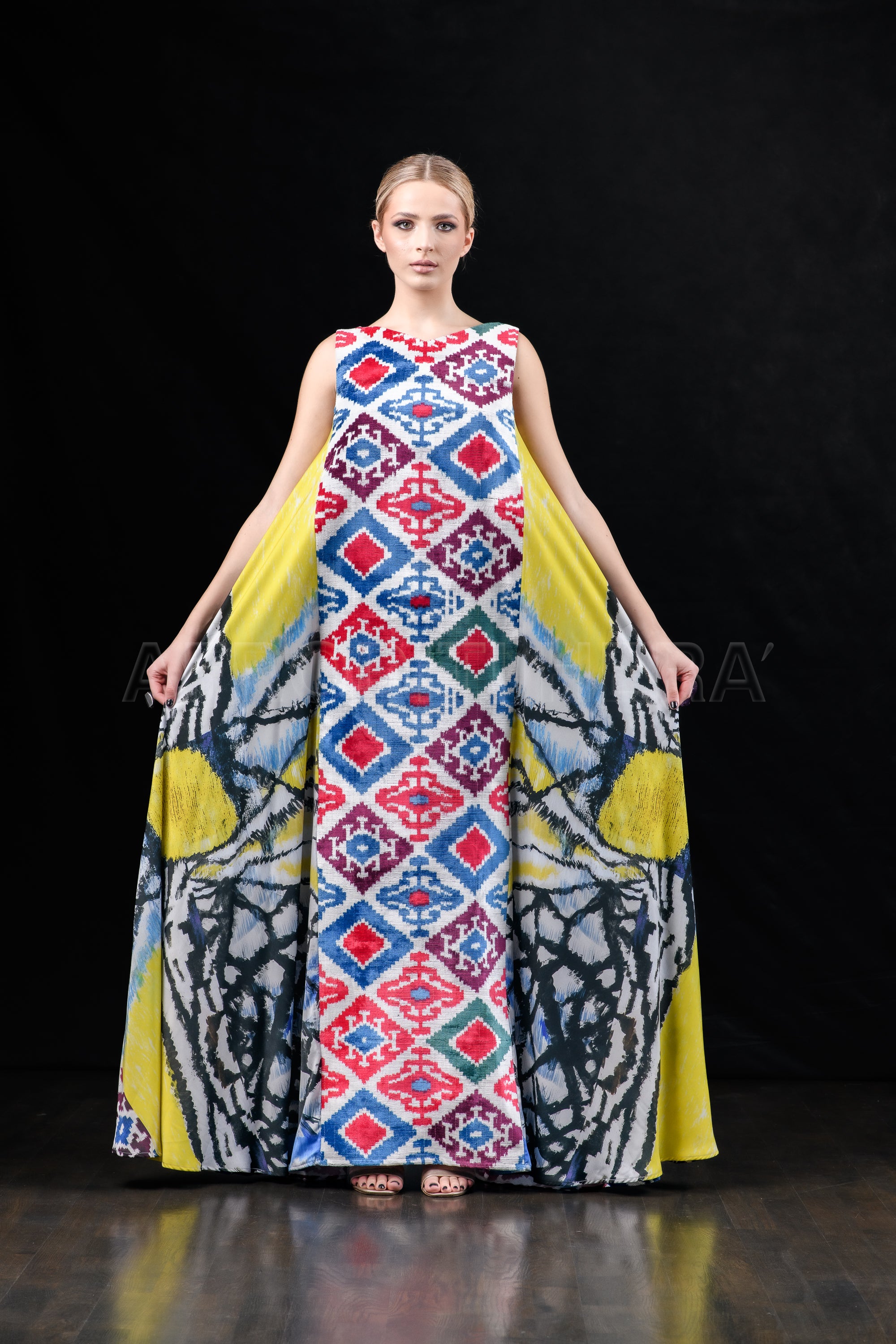 She in the wind - 07 Kaftan Dress