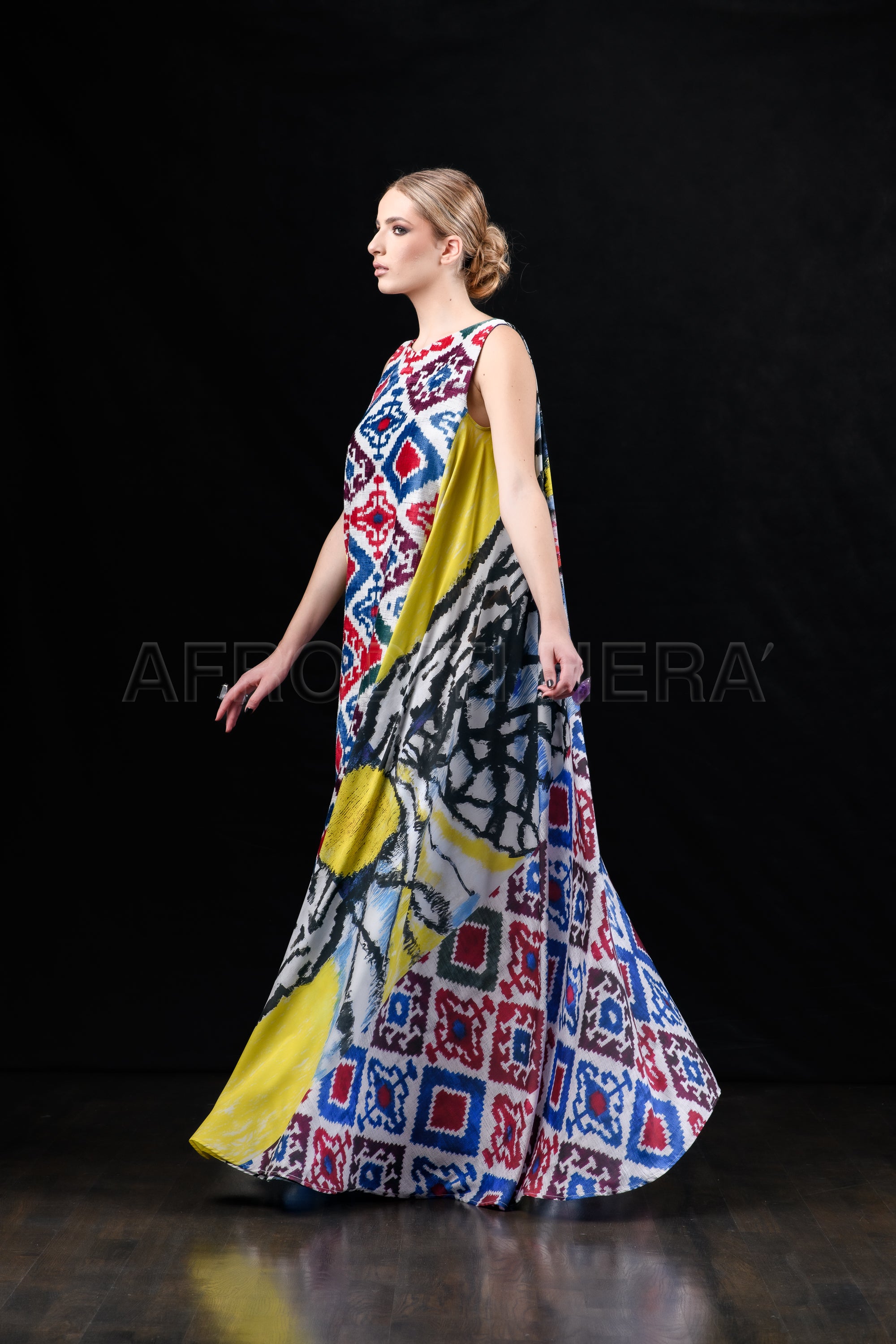 She in the wind - 07 Kaftan Dress