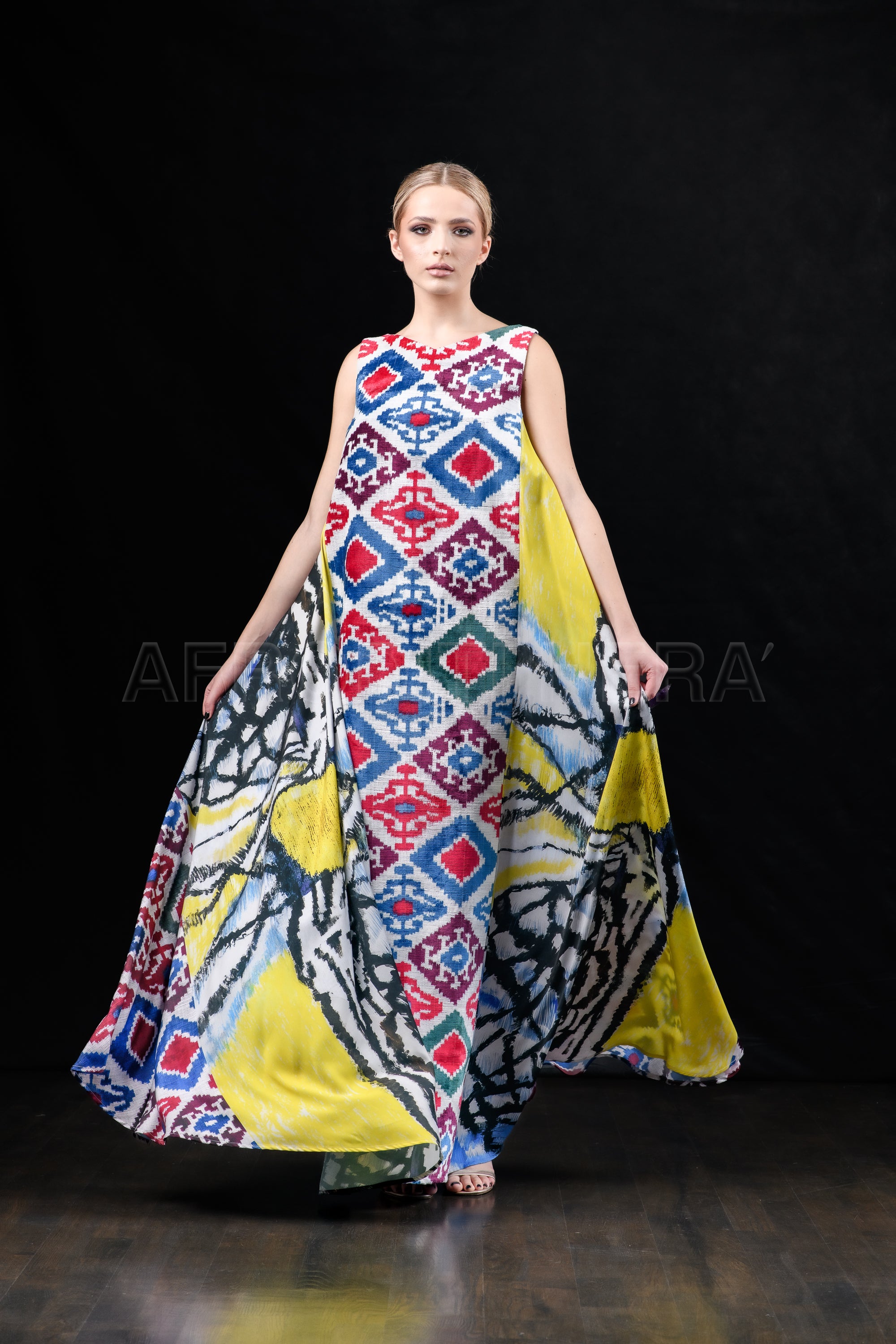 She in the wind - 07 Kaftan Dress