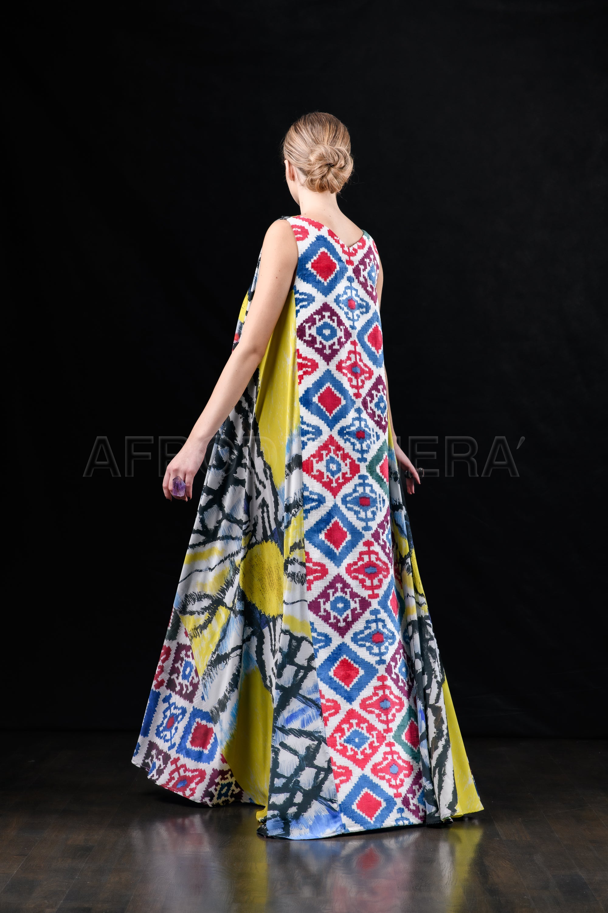She in the wind - 07 Kaftan Dress