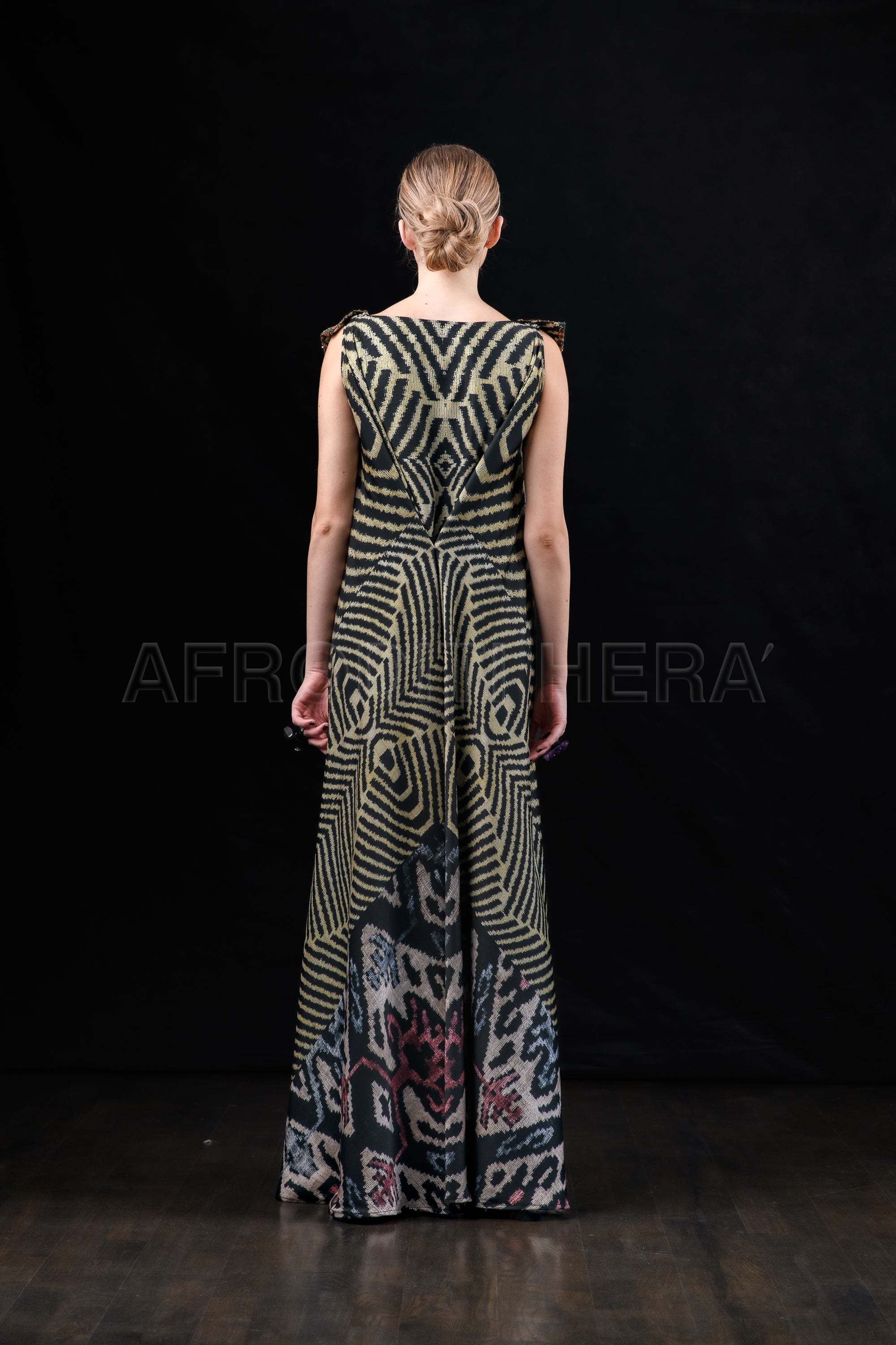 She in the wind - 11 Kaftan Dress