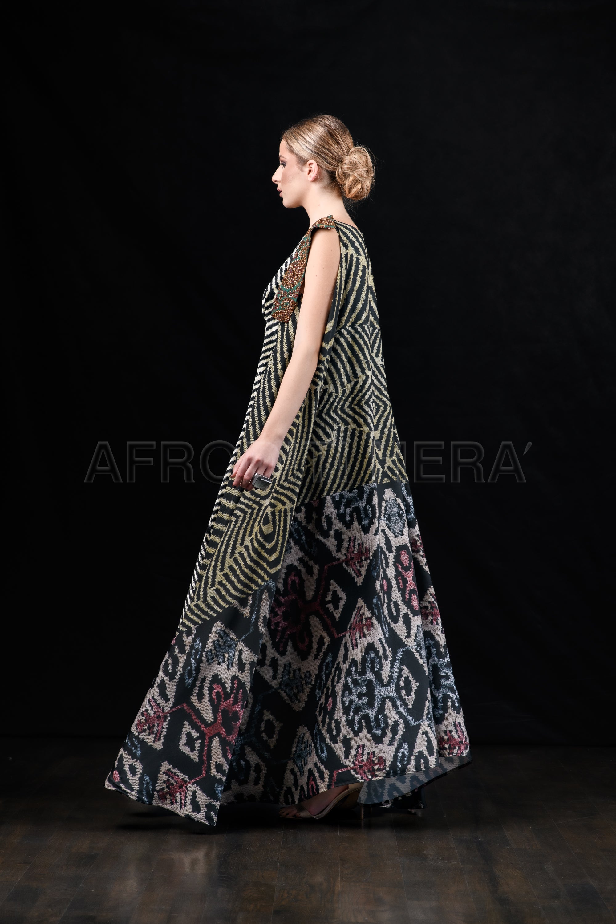She in the wind - 11 Kaftan Dress