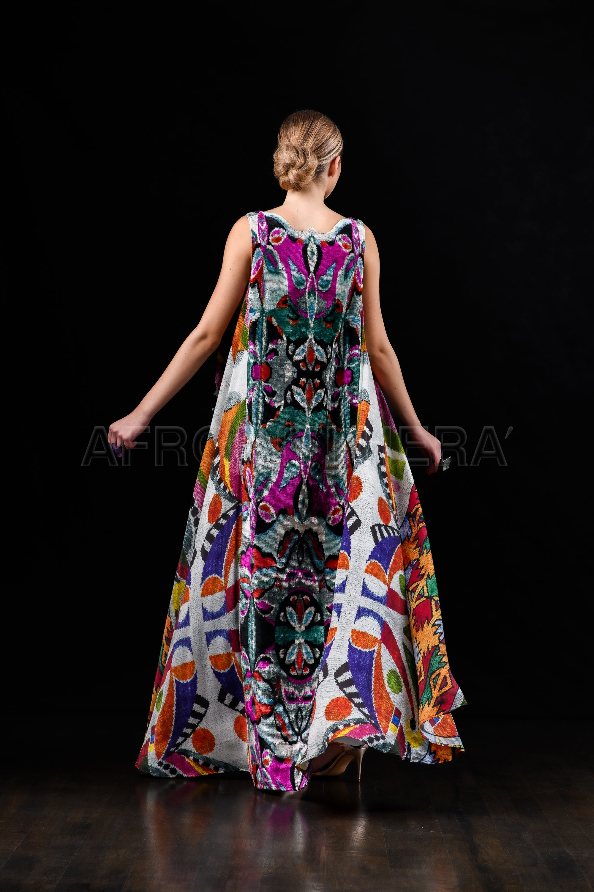 She in the wind - 14 Kaftan Dress