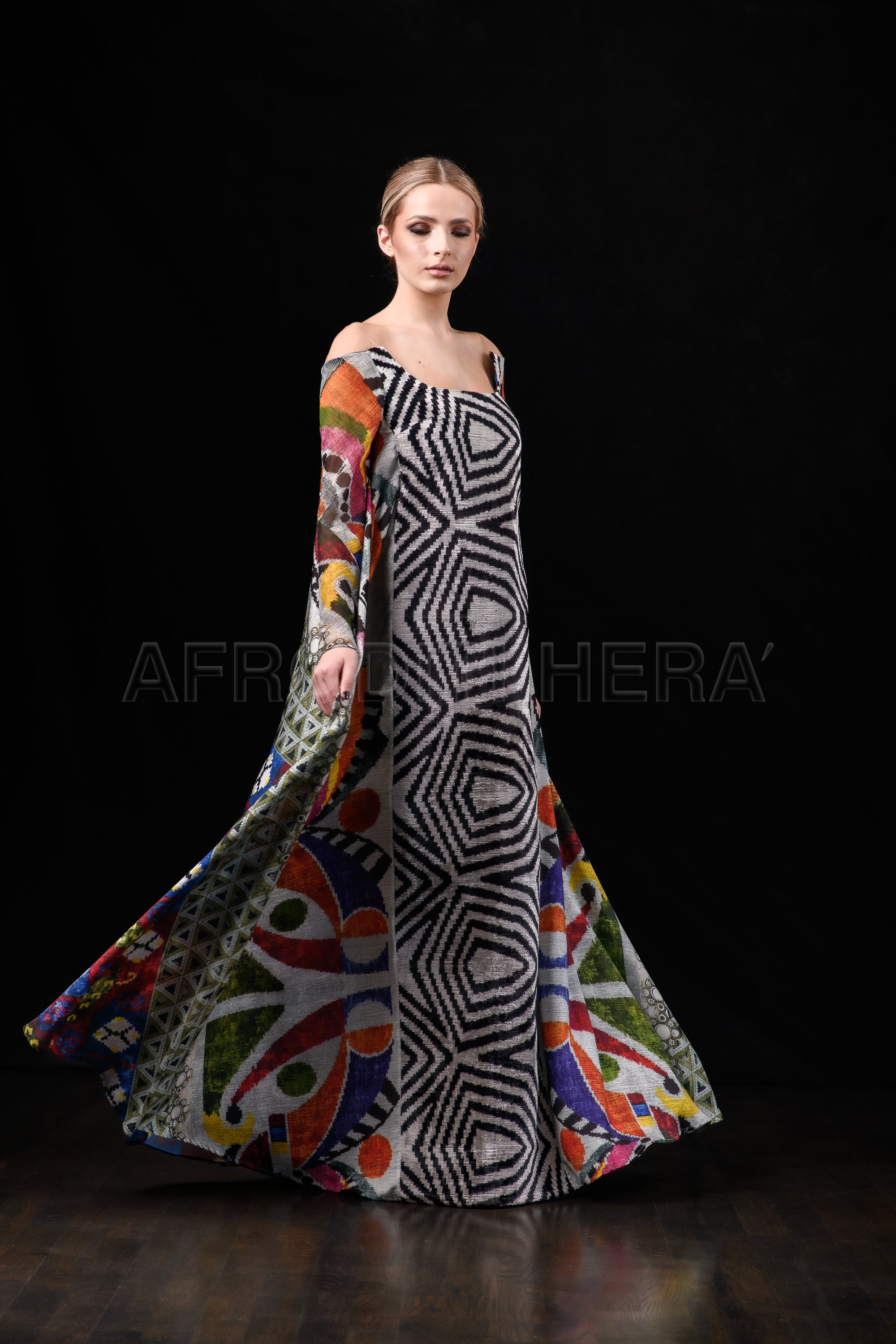 She in the wind - 15 Kaftan Dress