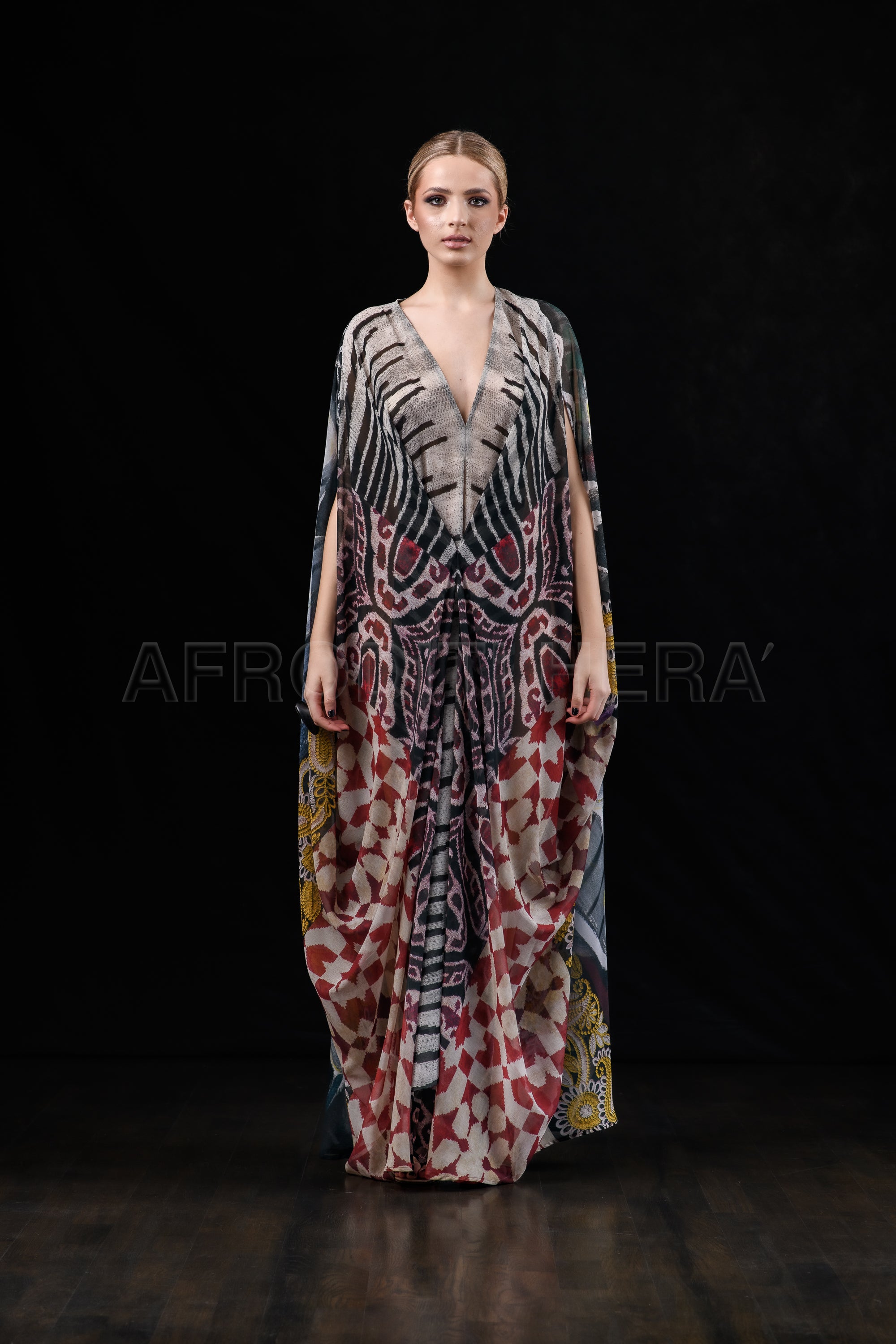 She in the wind - 18 Kaftan Dress