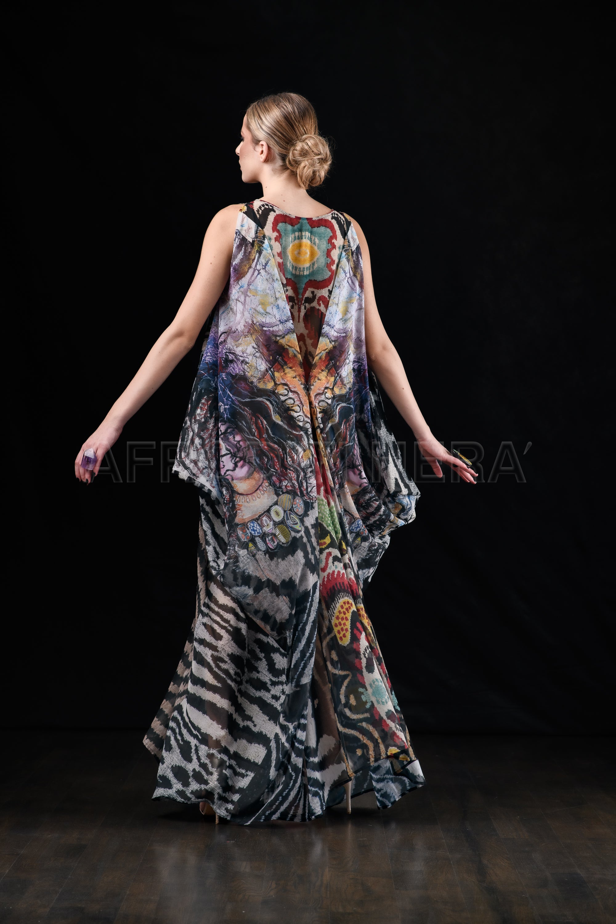 She in the wind - 22 Kaftan Dress