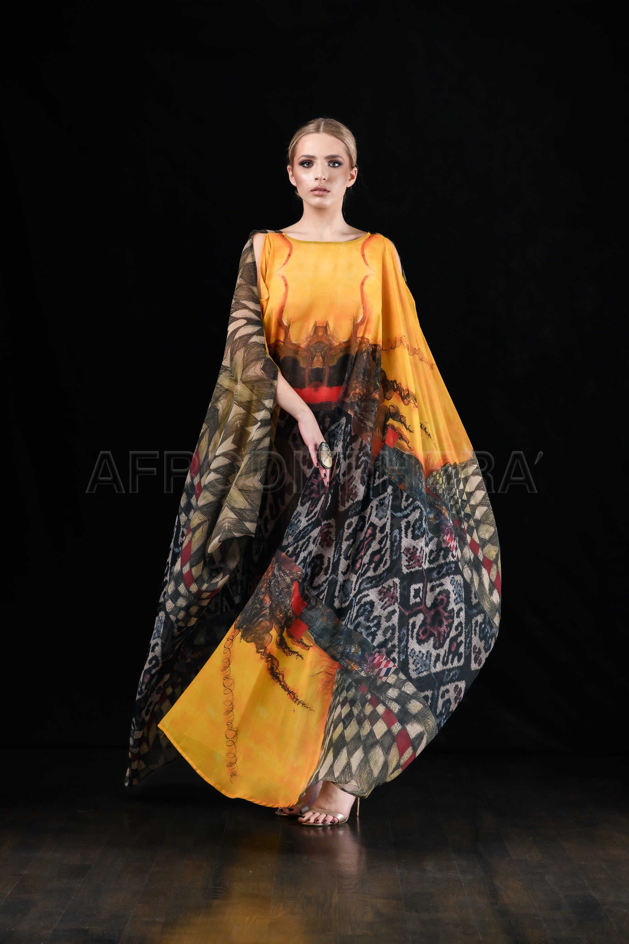 She in the wind - 25 Kaftan Dress